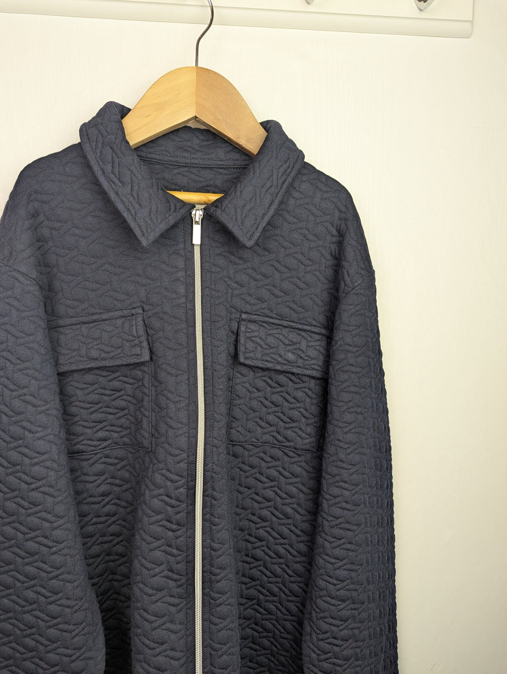 NWOT's River Island Navy Zip Jacket - Boys 15 - 16 Years - Little Ones Preloved. Second Hand Children's & Preloved Baby, Kids, Girls & Boys Clothes. UK online