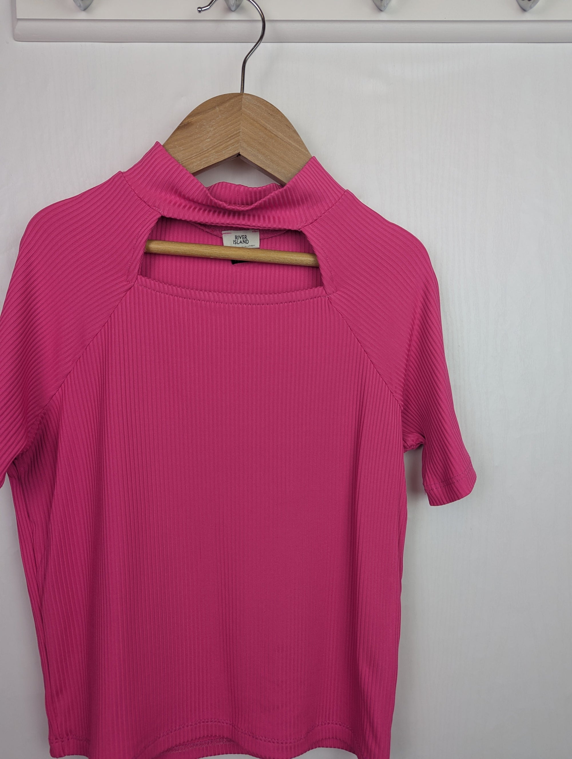 NWOT's River Island Pink Ribbed Top - Girls 11 - 12 Years - Little Ones Preloved. Second Hand Children's & Preloved Baby, Kids, Girls & Boys Clothes. UK online