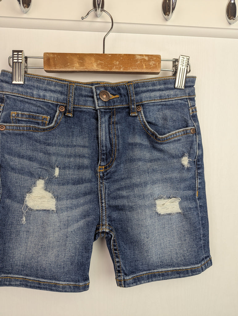 NWOT's River Island Ripped Shorts - Boys 5-6 Years Little Ones Preloved Used, Preloved, Preworn Baby, Girls & Boys Clothes. Kids & Children's second hand Clothing UK Online. Cheap affordable. Brands including Next, Joules, Nutmeg Morrisons, TU, F&F, H&M.