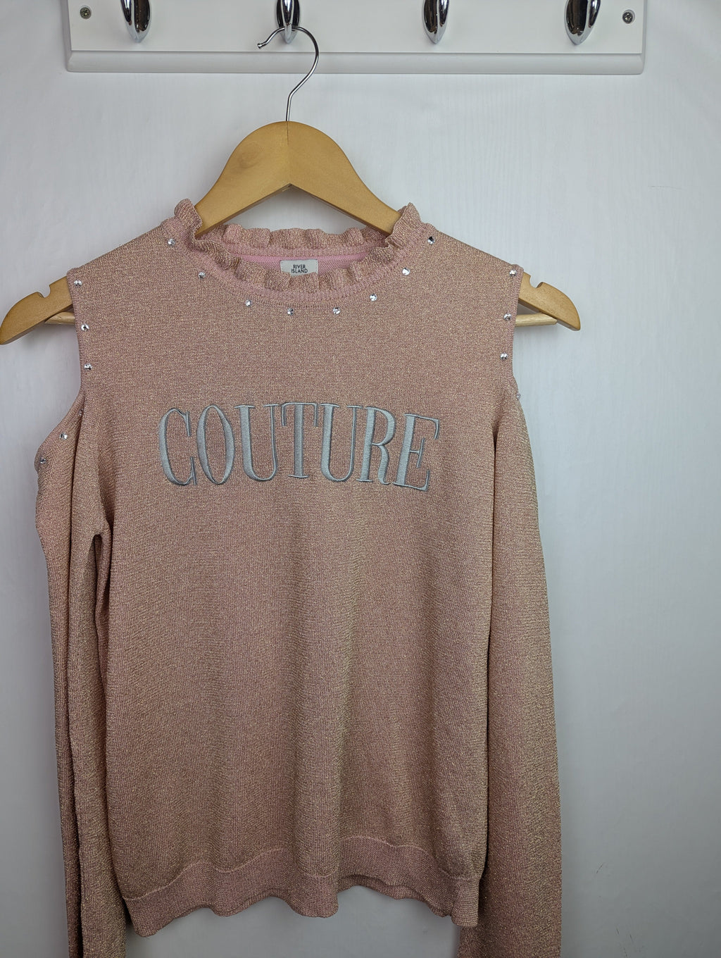NWOT's River Island Rose Gold Jumper - Girls 13 - 14 Years - Little Ones Preloved. Second Hand Children's & Preloved Baby, Kids, Girls & Boys Clothes. UK online