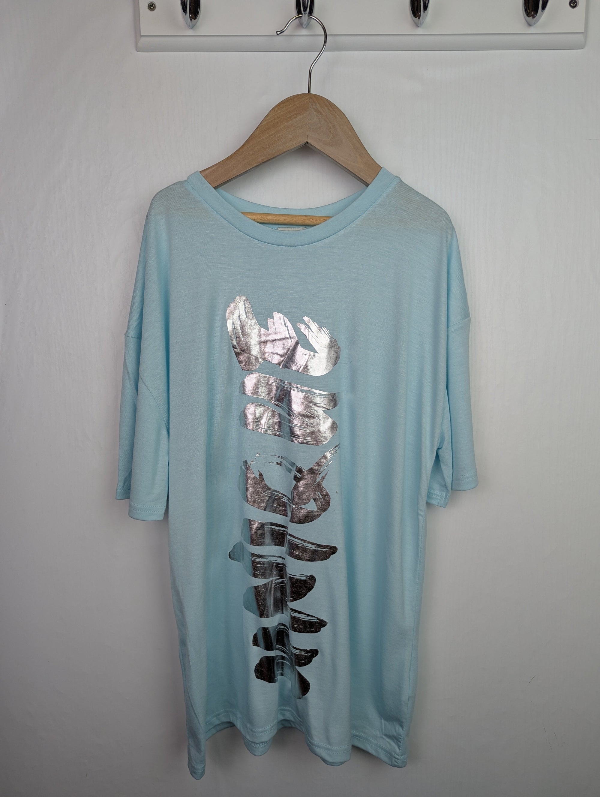 NWOT's River Island 'Unique' Top - Girls 9 - 10 Years - Little Ones Preloved. Second Hand Children's & Preloved Baby, Kids, Girls & Boys Clothes. UK online