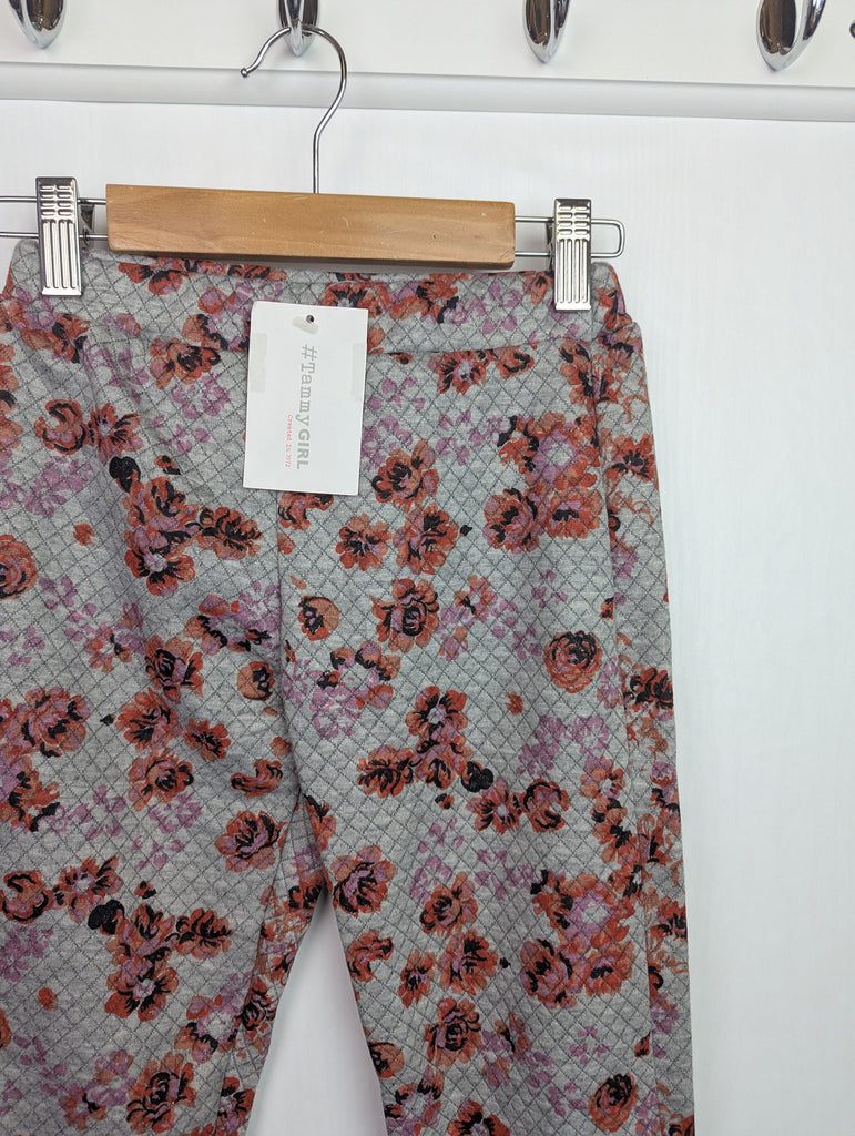 NWOT's Tammy Girl Grey Floral Leggings - Girls 13-14 Years Little Ones Preloved Used, Preloved, Preworn Baby, Girls & Boys Clothes. Kids & Children's second hand Clothing UK Online. Cheap affordable. Brands including Next, Joules, Nutmeg Morrisons, TU, F&F, H&M.