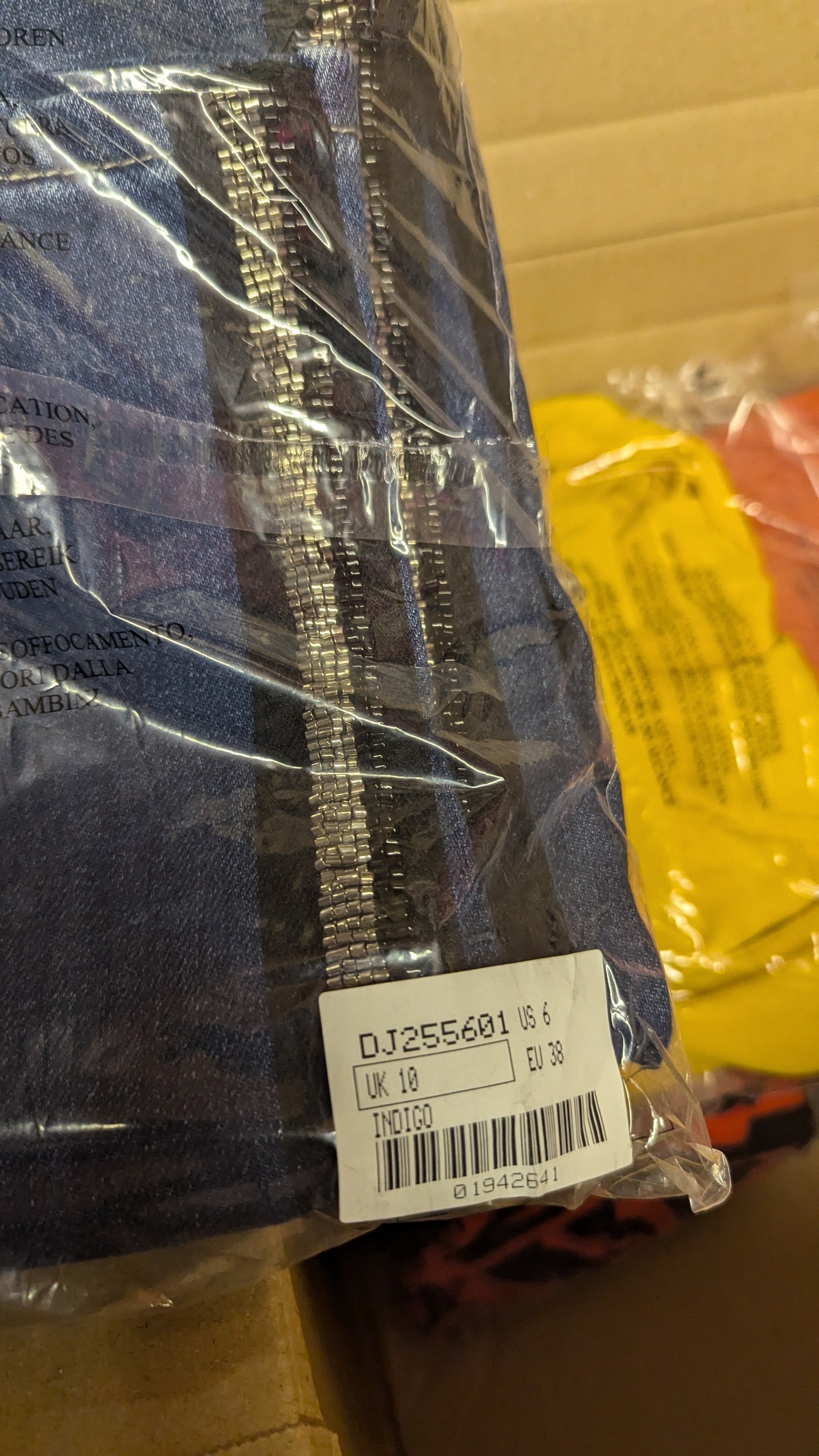 NWT's Anthology Denim Jeans with Beaded Edge - Ladies Size 10 - Little Ones Preloved. Second Hand Children's & Preloved Baby, Kids, Girls & Boys Clothes. UK online