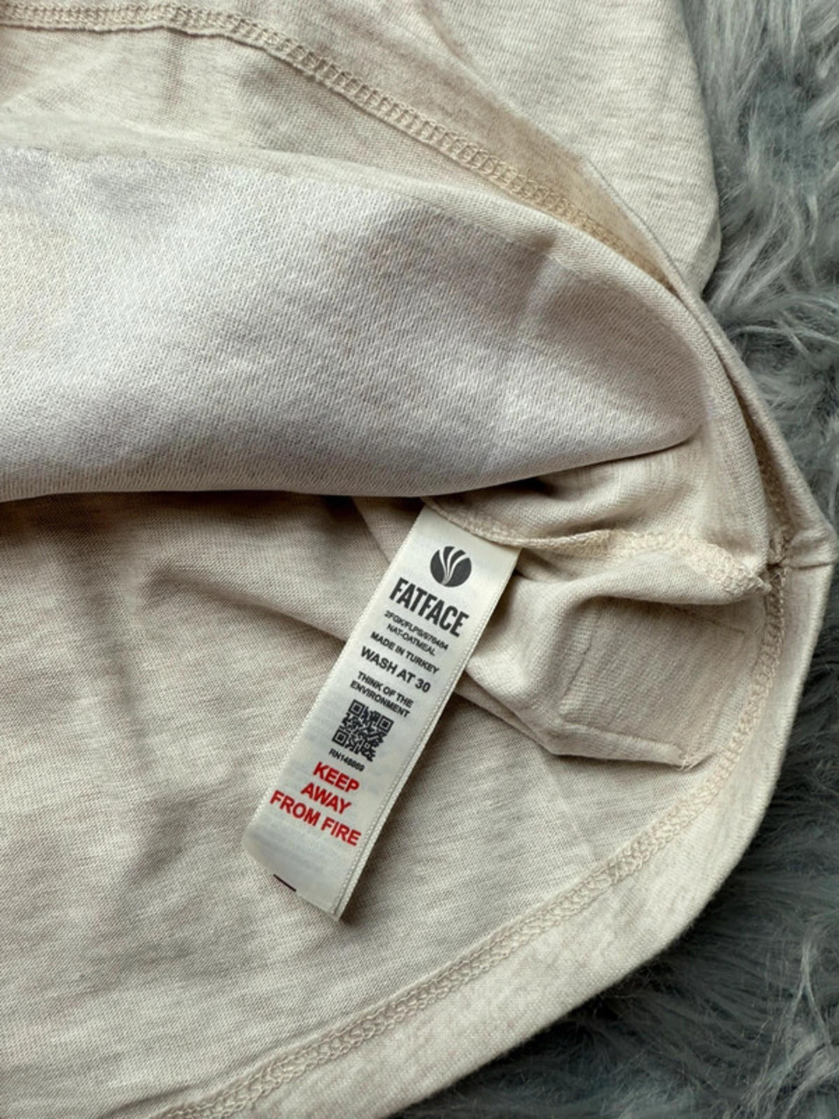 NWT’s FatFace Beige Woodland Long Sleeve Top - Girls 9 - 10 Years - Little Ones Preloved. Second Hand Children's & Preloved Baby, Kids, Girls & Boys Clothes. UK online