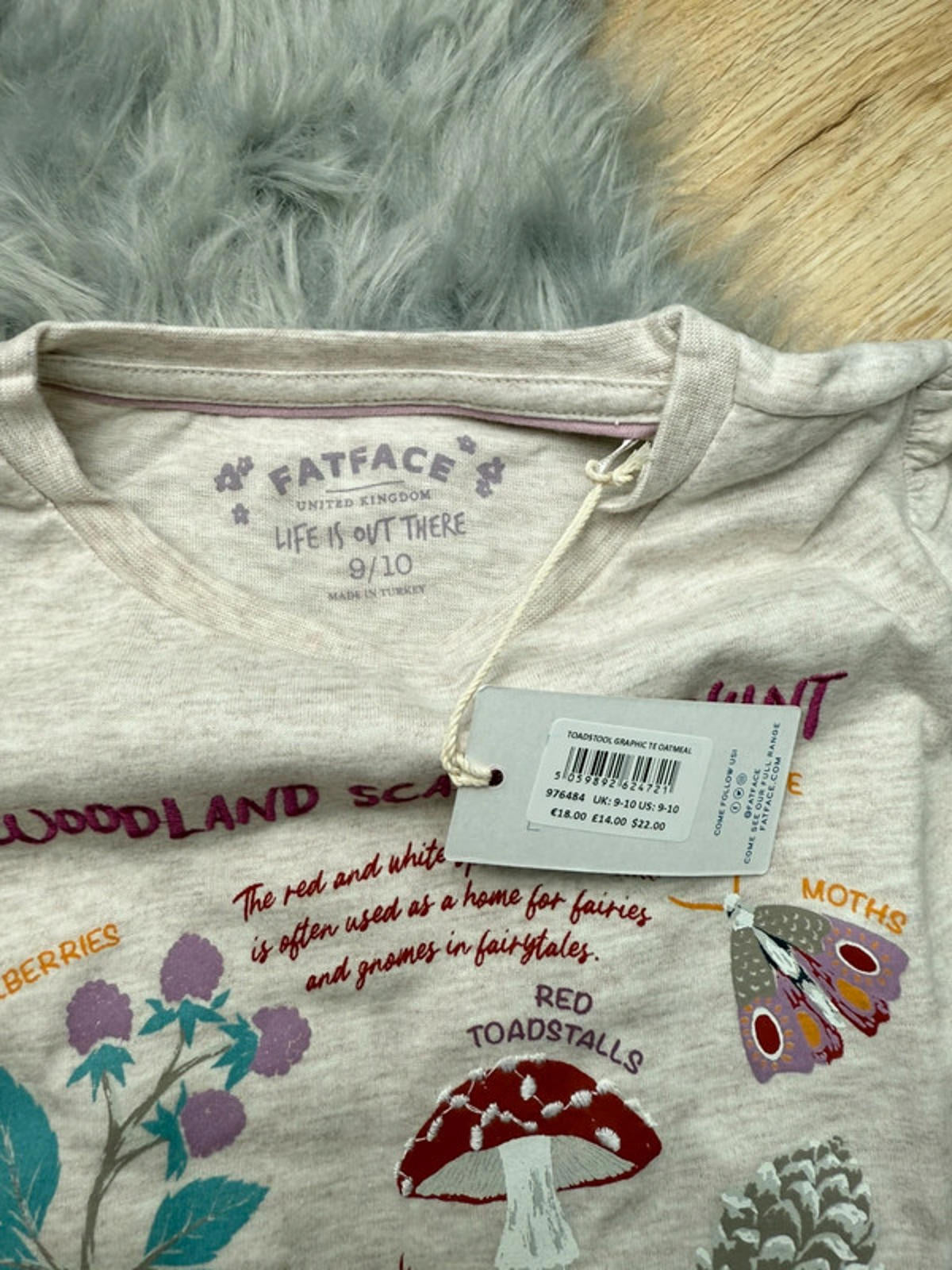 NWT’s FatFace Beige Woodland Long Sleeve Top - Girls 9 - 10 Years - Little Ones Preloved. Second Hand Children's & Preloved Baby, Kids, Girls & Boys Clothes. UK online