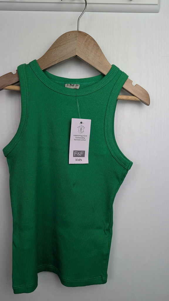 NWT's F&F Green Ribbed Top - Girls 7-8 Years Little Ones Preloved Used, Preloved, Preworn Baby, Girls & Boys Clothes. Kids & Children's second hand Clothing UK Online. Cheap affordable. Brands including Next, Joules, Nutmeg Morrisons, TU, F&F, H&M.