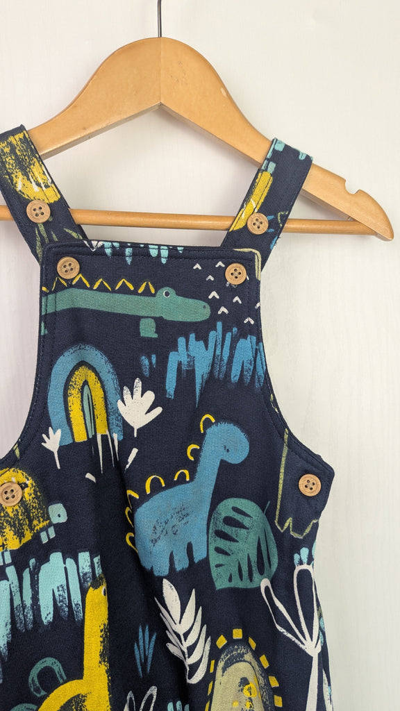 NWT's George Dinosaur Dungarees - Boys 6-9 Months Little Ones Preloved Used, Preloved, Preworn Baby, Girls & Boys Clothes. Kids & Children's second hand Clothing UK Online. Cheap affordable. Brands including Next, Joules, Nutmeg Morrisons, TU, F&F, H&M.