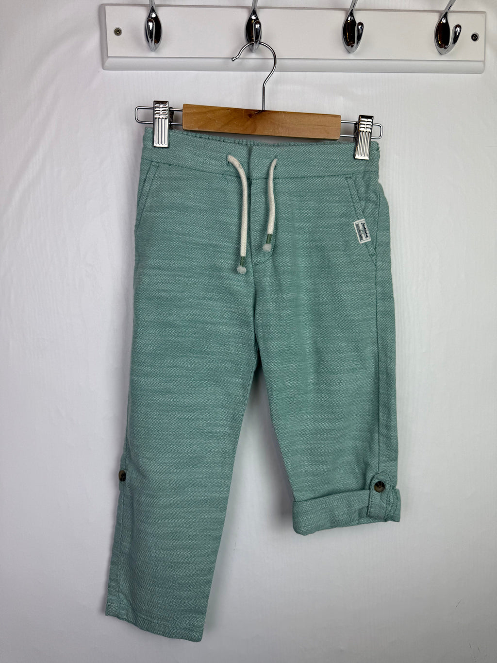 NWT's H&M Cotton Trousers - Boys 3 - 4 Years - Little Ones Preloved. Second Hand Children's & Preloved Baby, Kids, Girls & Boys Clothes. UK online