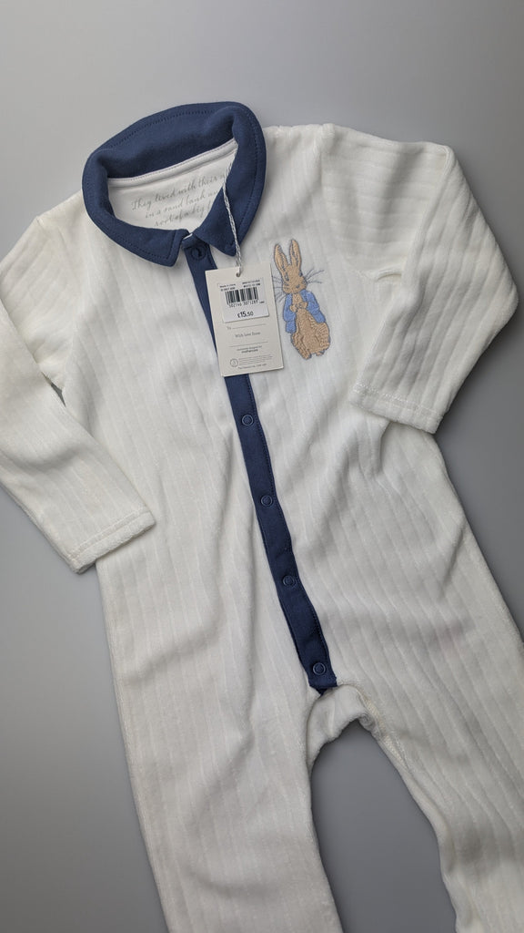 NWT's Mothercare Peter Rabbit Velour Sleepsuit - Boys 12-18 Months Little Ones Preloved Used, Preloved, Preworn Baby, Girls & Boys Clothes. Kids & Children's second hand Clothing UK Online. Cheap affordable. Brands including Next, Joules, Nutmeg Morrisons, TU, F&F, H&M.