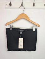 NWT's New - Look Black Bandeau Top - Girls 12 - 13 Years - Little Ones Preloved. Second Hand Children's & Preloved Baby, Kids, Girls & Boys Clothes. UK online