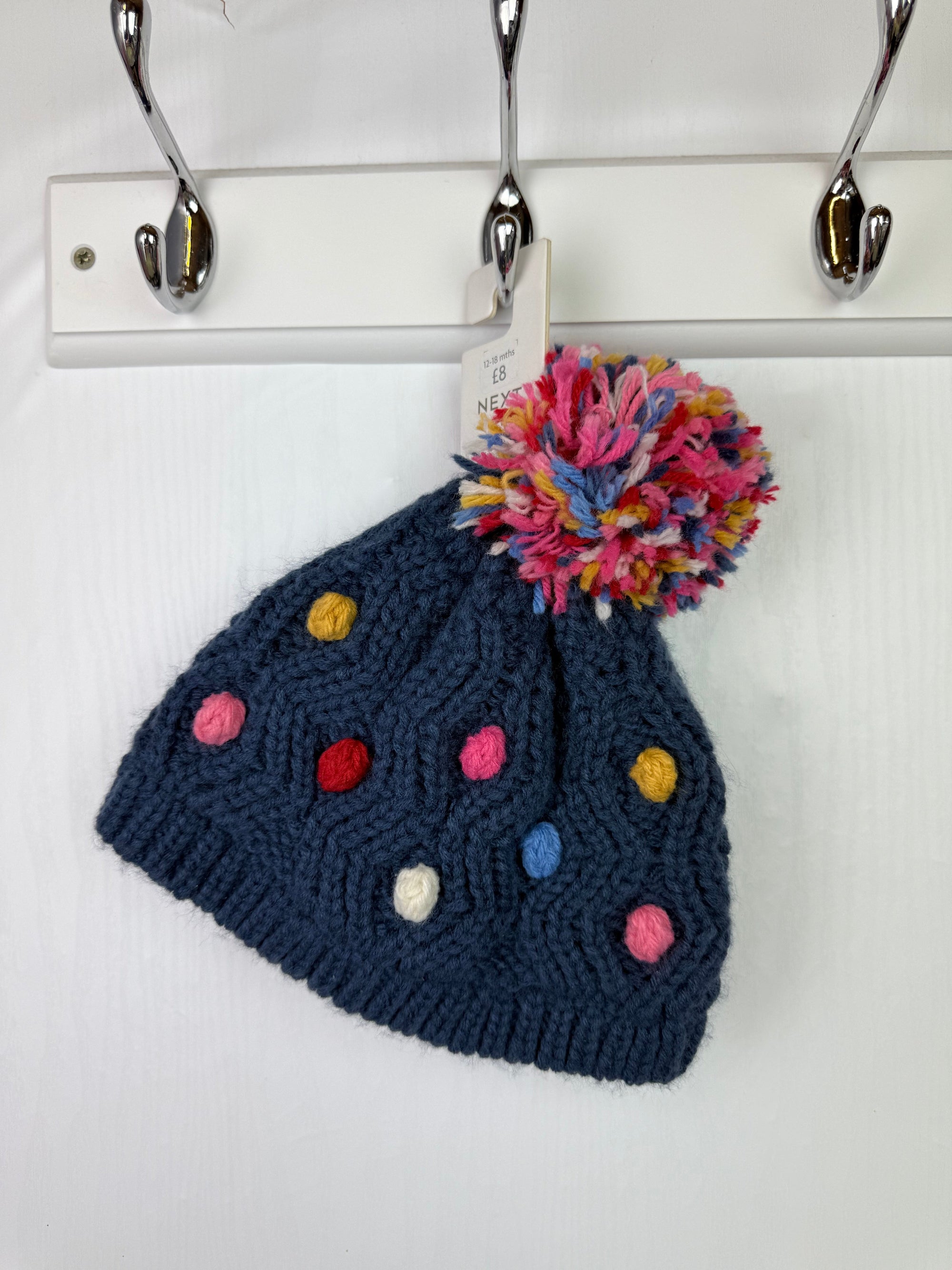 NWT's Next Bobble Winter Hat - Girls 12 - 18 Months - Little Ones Preloved. Second Hand Children's & Preloved Baby, Kids, Girls & Boys Clothes. UK online
