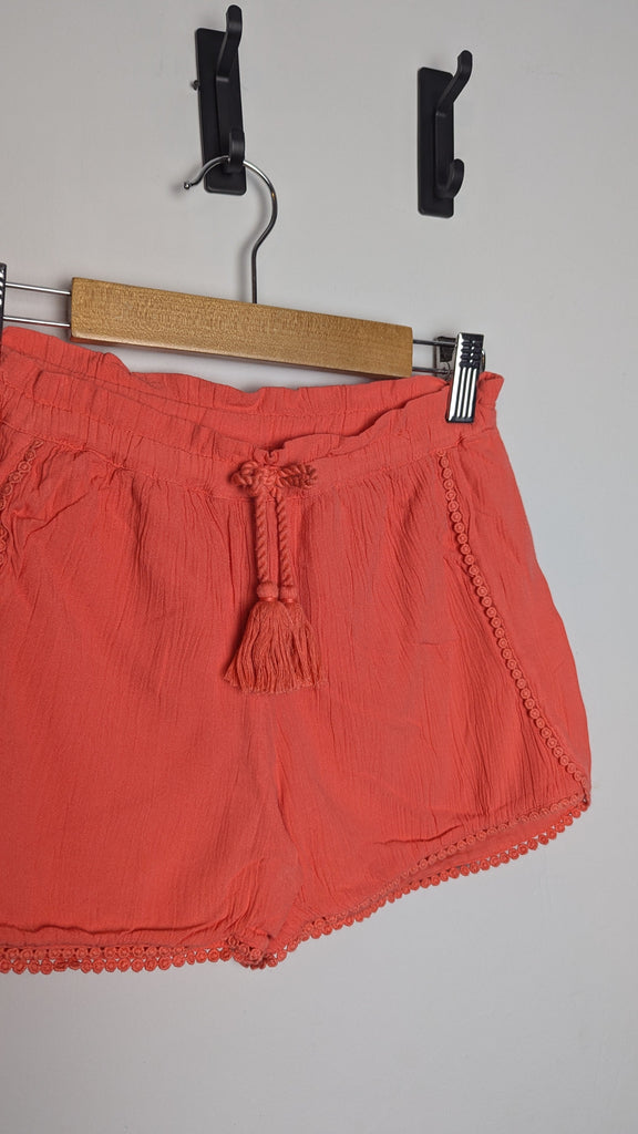 NWT's Next Pink Shorts - Girls 4 Years Little Ones Preloved Used, Preloved, Preworn & Second Hand Baby, Kids & Children's Clothing UK Online. Cheap affordable. Brands including Next, Joules, Nutmeg Morrisons, TU, F&F, H&M.