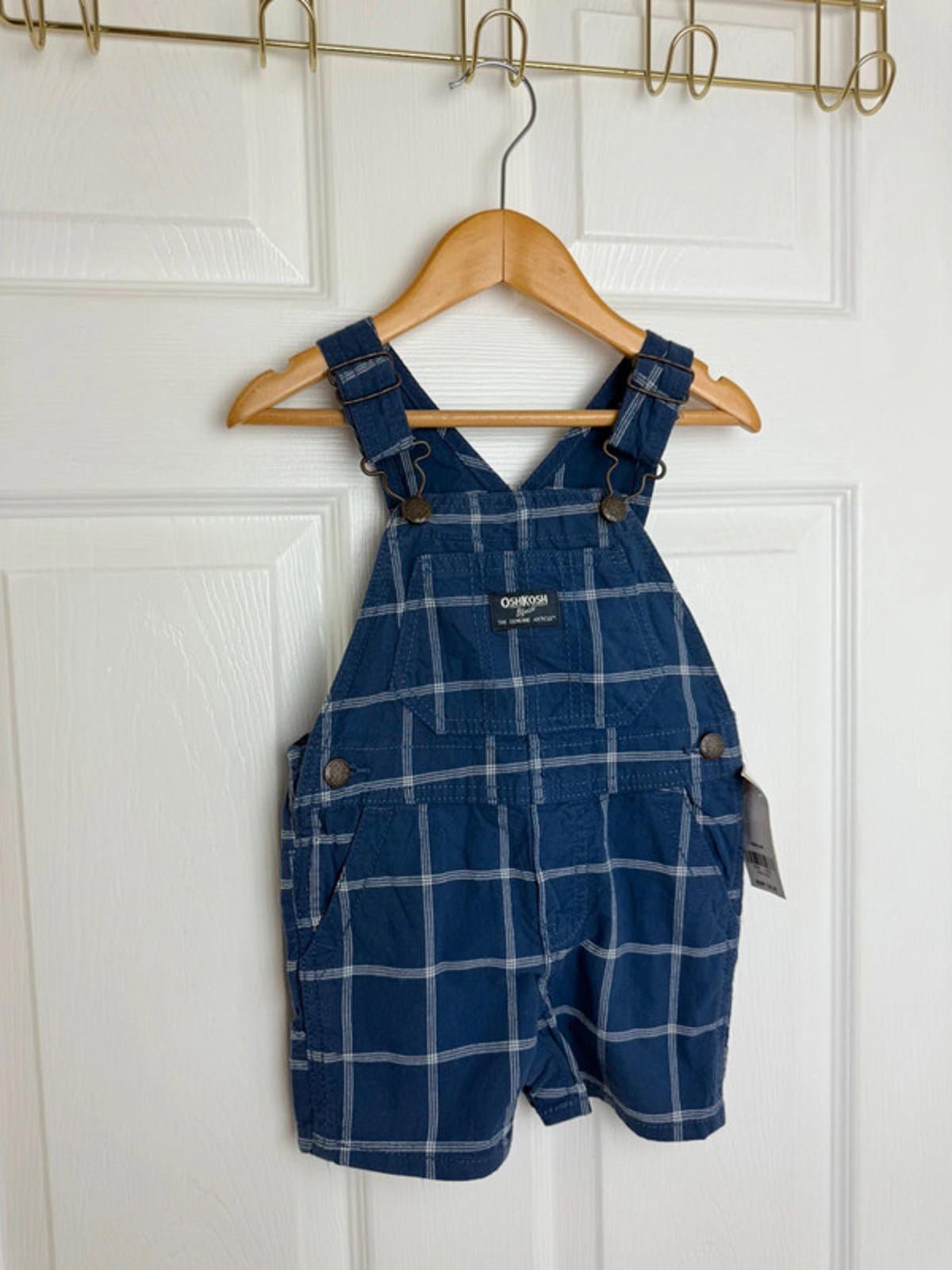 NWT’s Oshkosh Dungarees - Boys 12 Months - Little Ones Preloved. Second Hand Children's & Preloved Baby, Kids, Girls & Boys Clothes. UK online