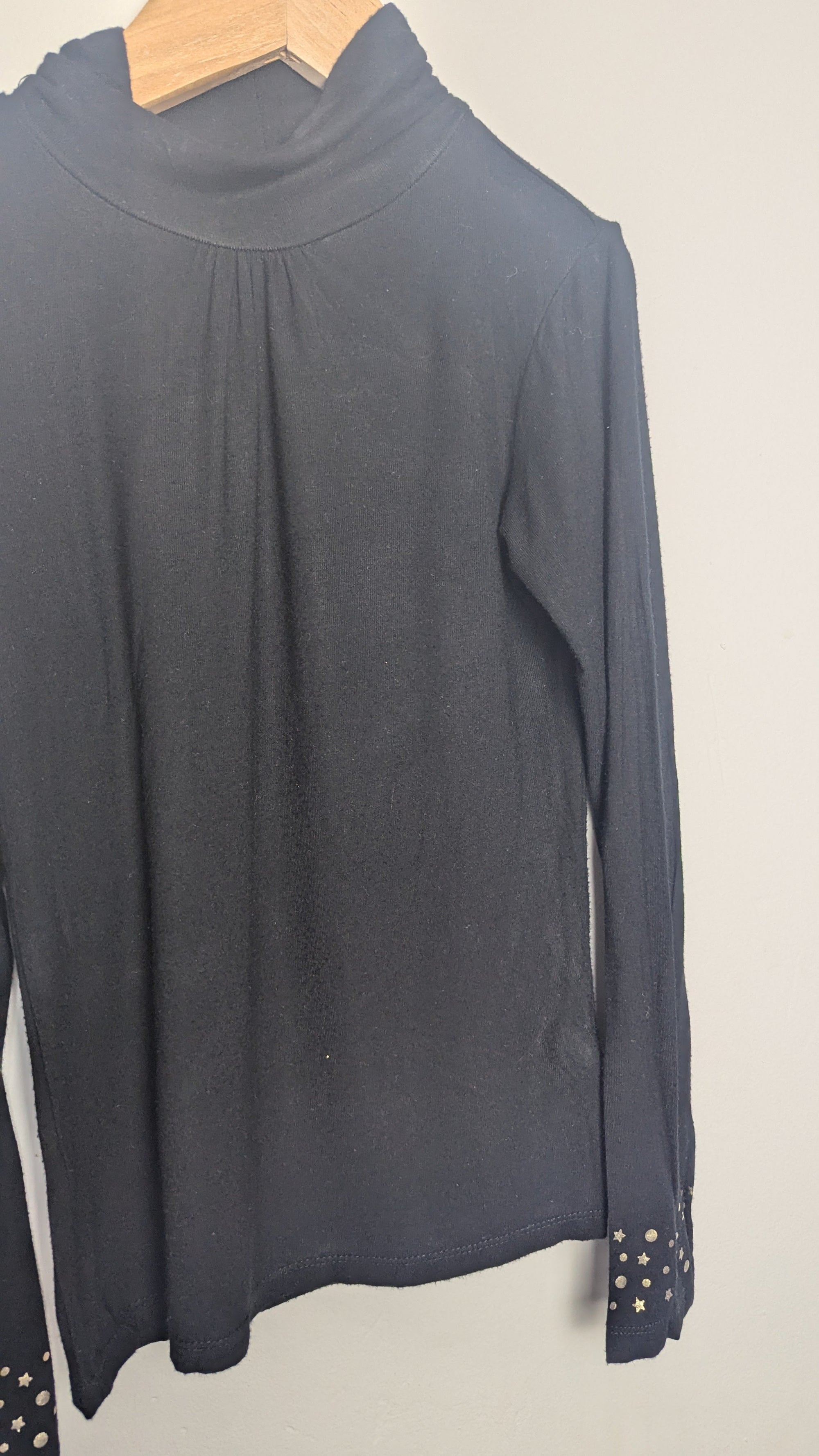 Orchestra Black Long Sleeve Top - Girls 10 Years - Little Ones Preloved. Second Hand Children's & Preloved Baby, Kids, Girls & Boys Clothes. UK online