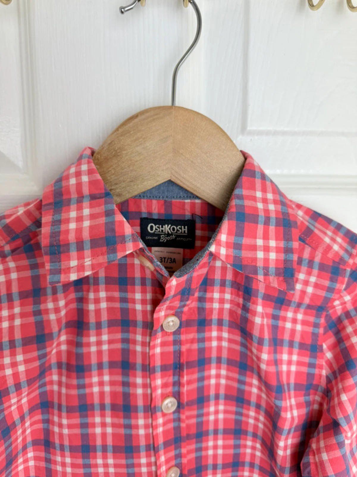 Oshkosh checked long sleeve shirt - Boys 3 Years - Little Ones Preloved. Second Hand Children's & Preloved Baby, Kids, Girls & Boys Clothes. UK online