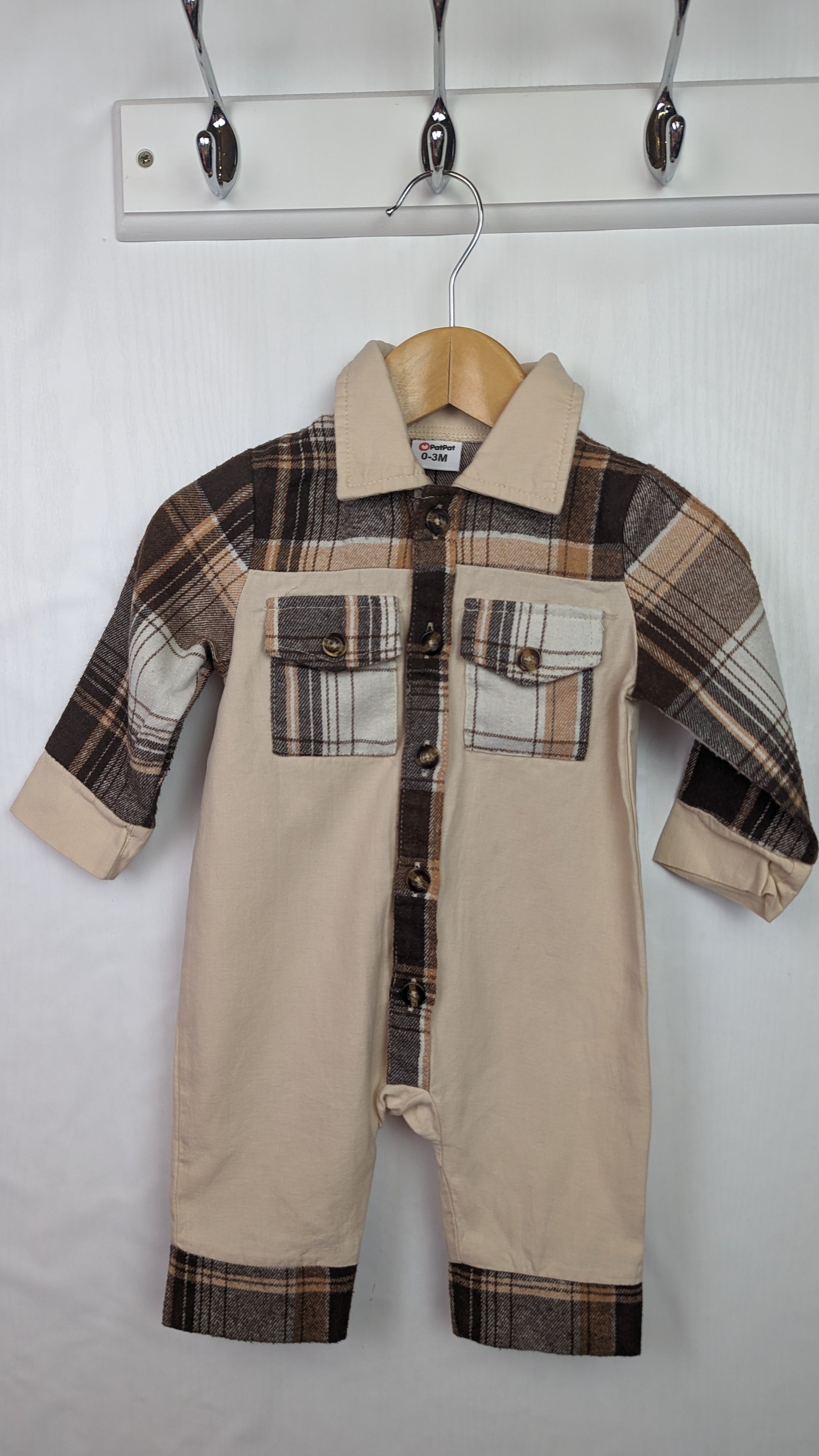 Patpat Beige Gingham Romper - Unisex 0 - 3 Months - Little Ones Preloved. Second Hand Children's & Preloved Baby, Kids, Girls & Boys Clothes. UK online