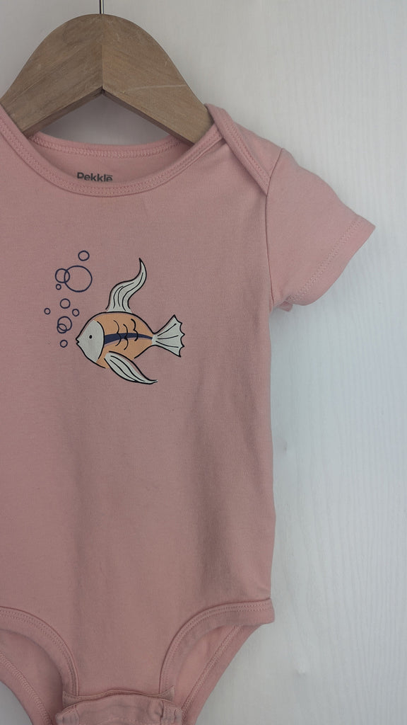 Pekkle Pink Fish Bodysuit - Girls 18 Months Pekkle Used, Preloved, Preworn Baby, Girls & Boys Clothes. Kids & Children's second hand Clothing UK Online. Cheap affordable. Brands including Next, Joules, Nutmeg Morrisons, TU, F&F, H&M.