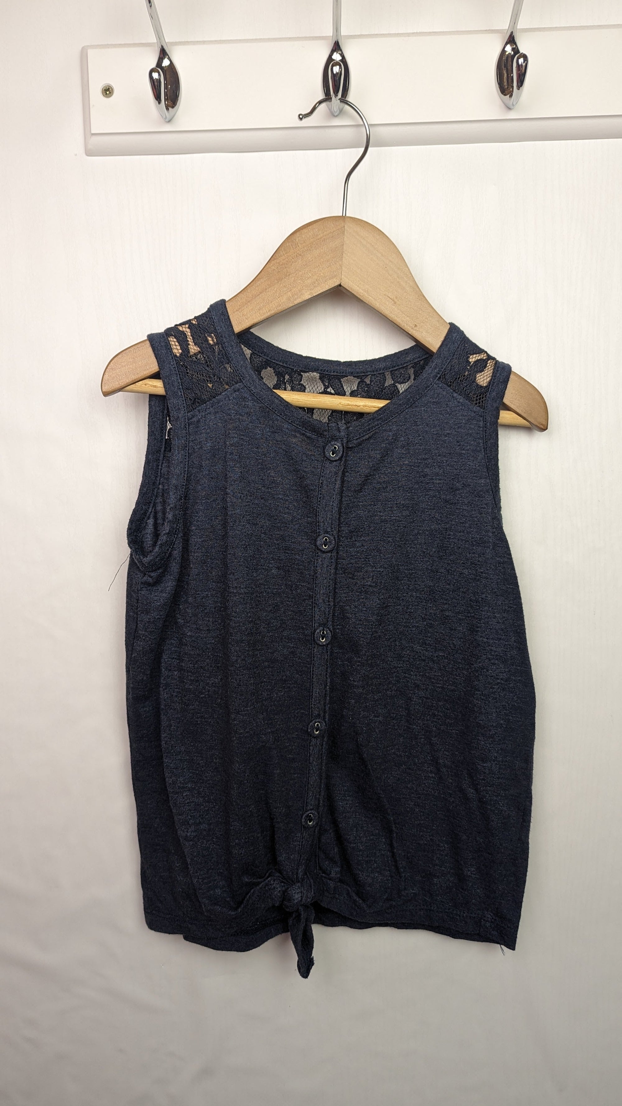Pep & Co Navy Sleeveless Top - Girls 5 - 6 Years - Little Ones Preloved. Second Hand Children's & Preloved Baby, Kids, Girls & Boys Clothes. UK online