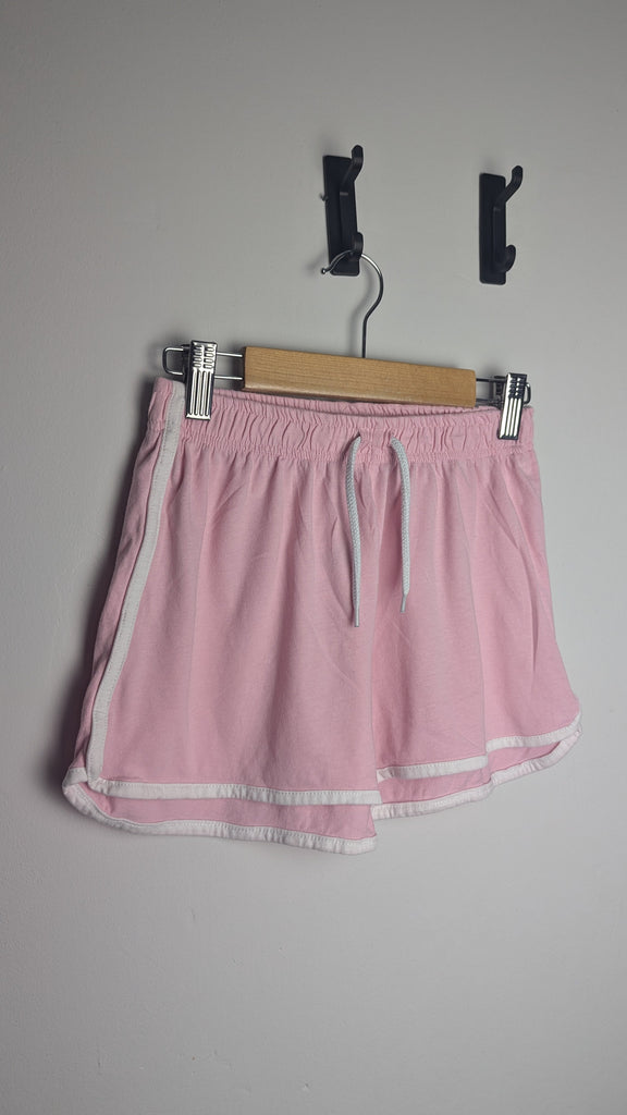 Pep & Co Pink Shorts - Girls 11-12 Years Little Ones Preloved Used, Preloved, Preworn Baby, Girls & Boys Clothes. Kids & Children's second hand Clothing UK Online. Cheap affordable. Brands including Next, Joules, Nutmeg Morrisons, TU, F&F, H&M.