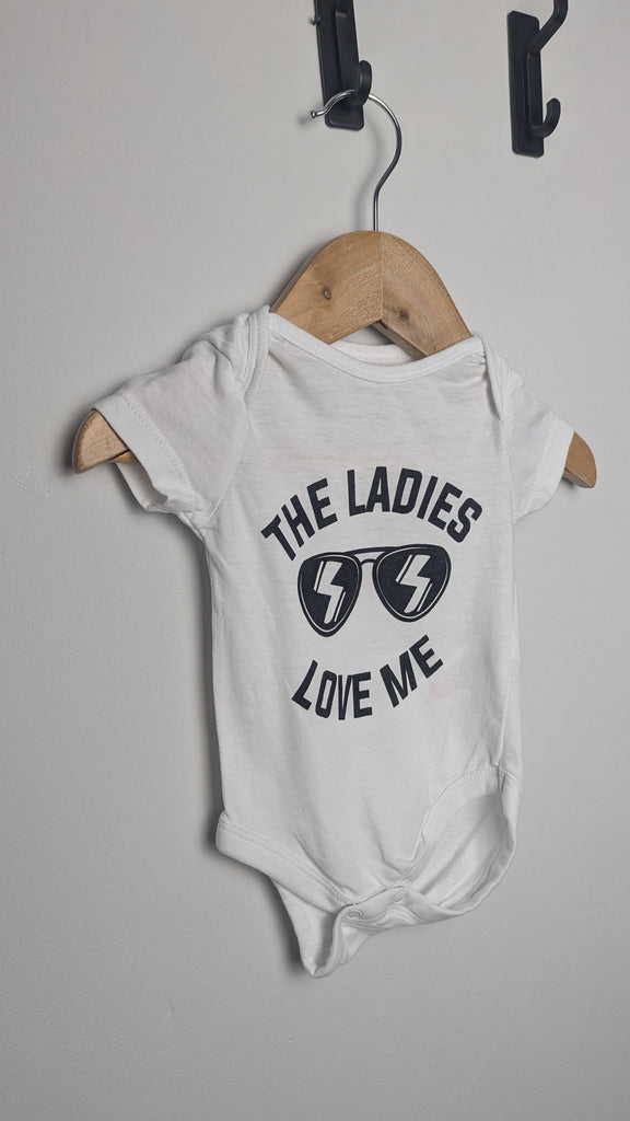 Pep & Co 'The Ladies Love Me' Bodysuit - Boys Newborn Little Ones Preloved Used, Preloved, Preworn Baby, Girls & Boys Clothes. Kids & Children's second hand Clothing UK Online. Cheap affordable. Brands including Next, Joules, Nutmeg Morrisons, TU, F&F, H&M.