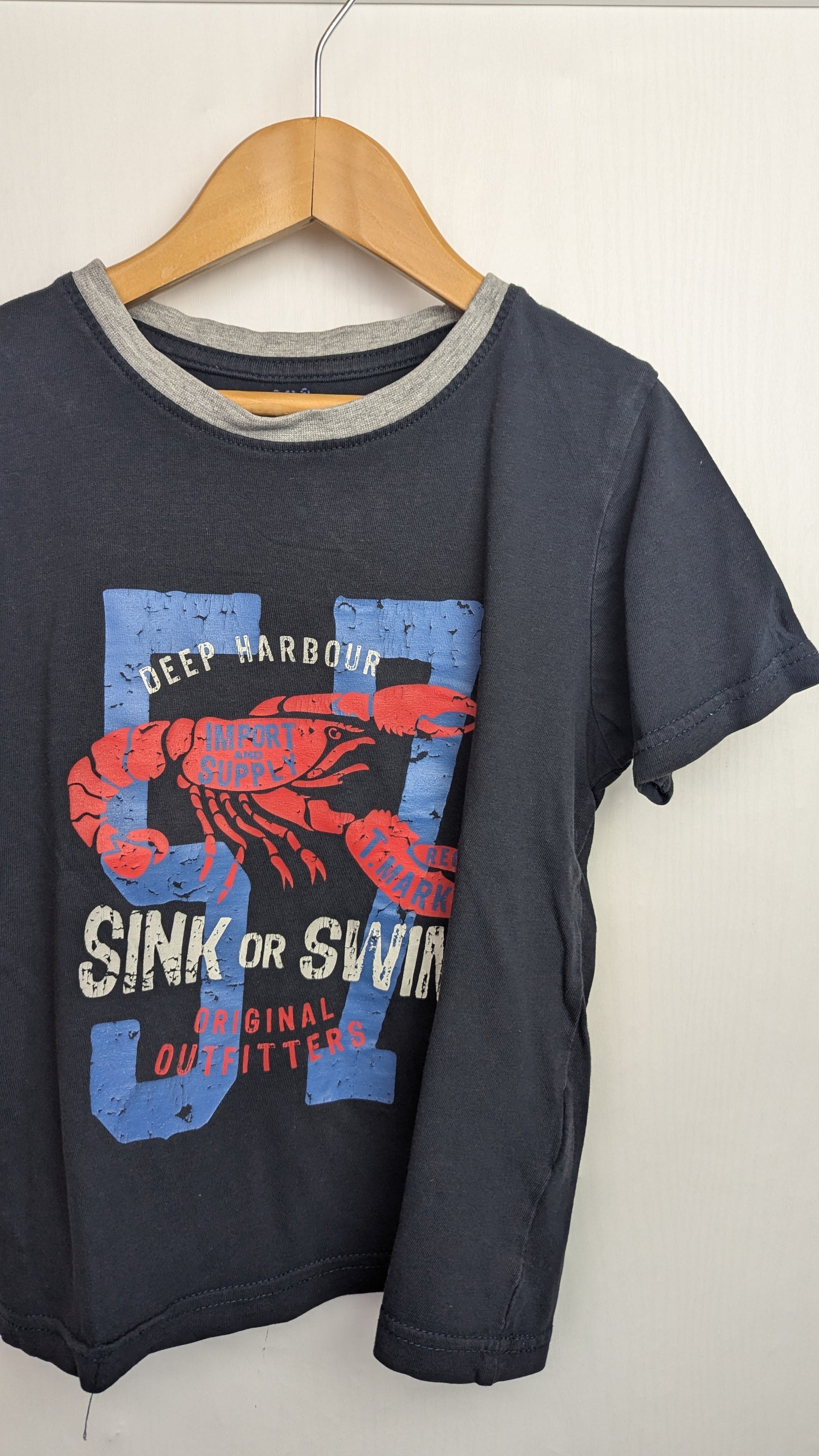 Pepperts Deep Harbour Short Sleeve Top - Boys 6 - 8 Years - Little Ones Preloved. Second Hand Children's & Preloved Baby, Kids, Girls & Boys Clothes. UK online