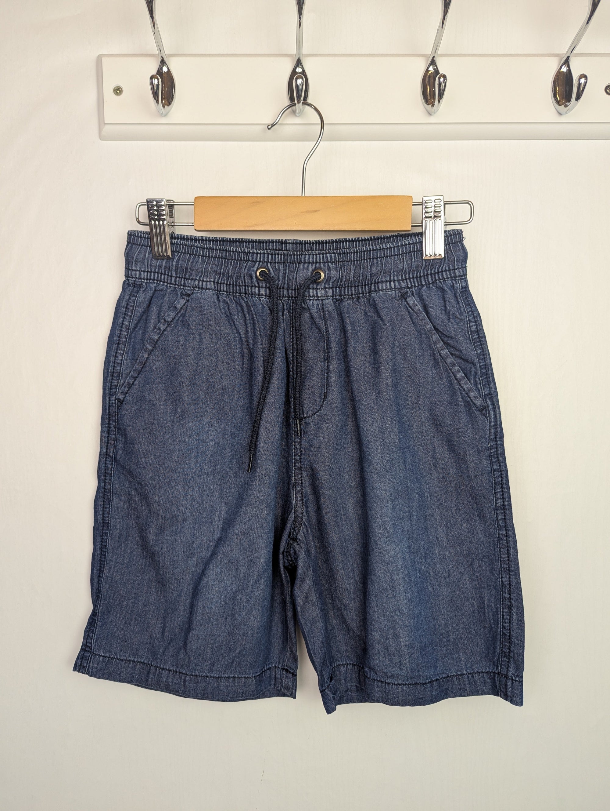 Pepperts Denim Shorts - Boys 9 - 10 Years - Little Ones Preloved. Second Hand Children's & Preloved Baby, Kids, Girls & Boys Clothes. UK online