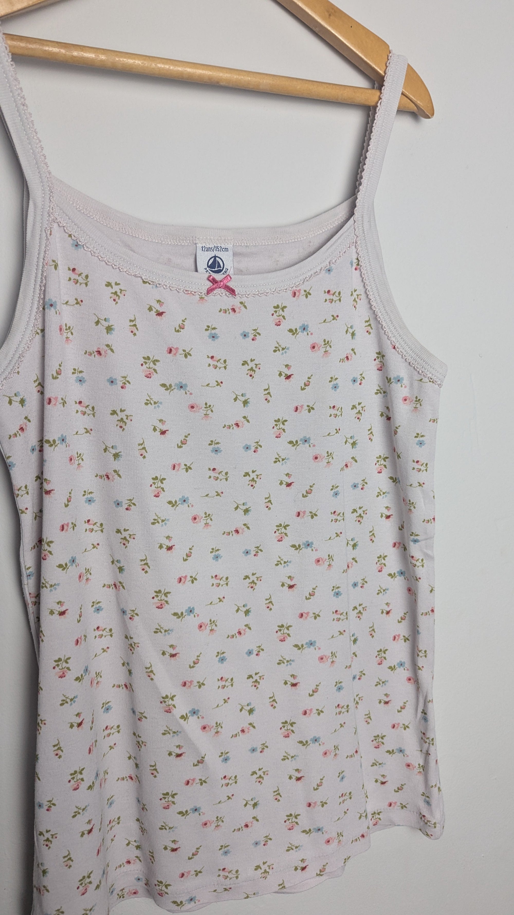 Petit Bateau Pale Pink Floral Vest - Girls 12 Years - Little Ones Preloved. Second Hand Children's & Preloved Baby, Kids, Girls & Boys Clothes. UK online