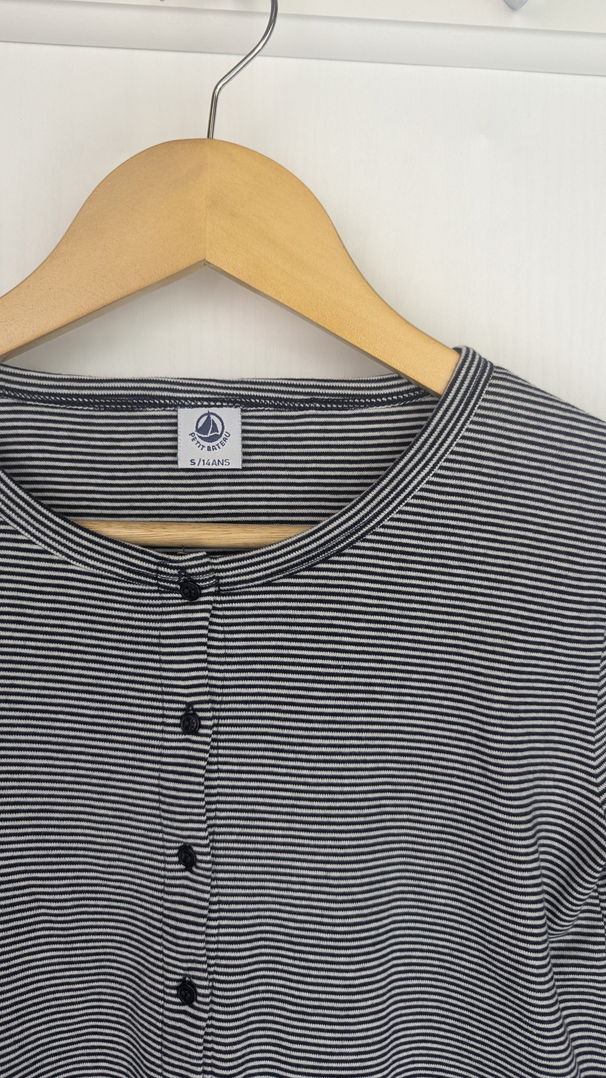 Petit Bateau Striped Button Cardigan - Girls 14 Years - Little Ones Preloved. Second Hand Children's & Preloved Baby, Kids, Girls & Boys Clothes. UK online