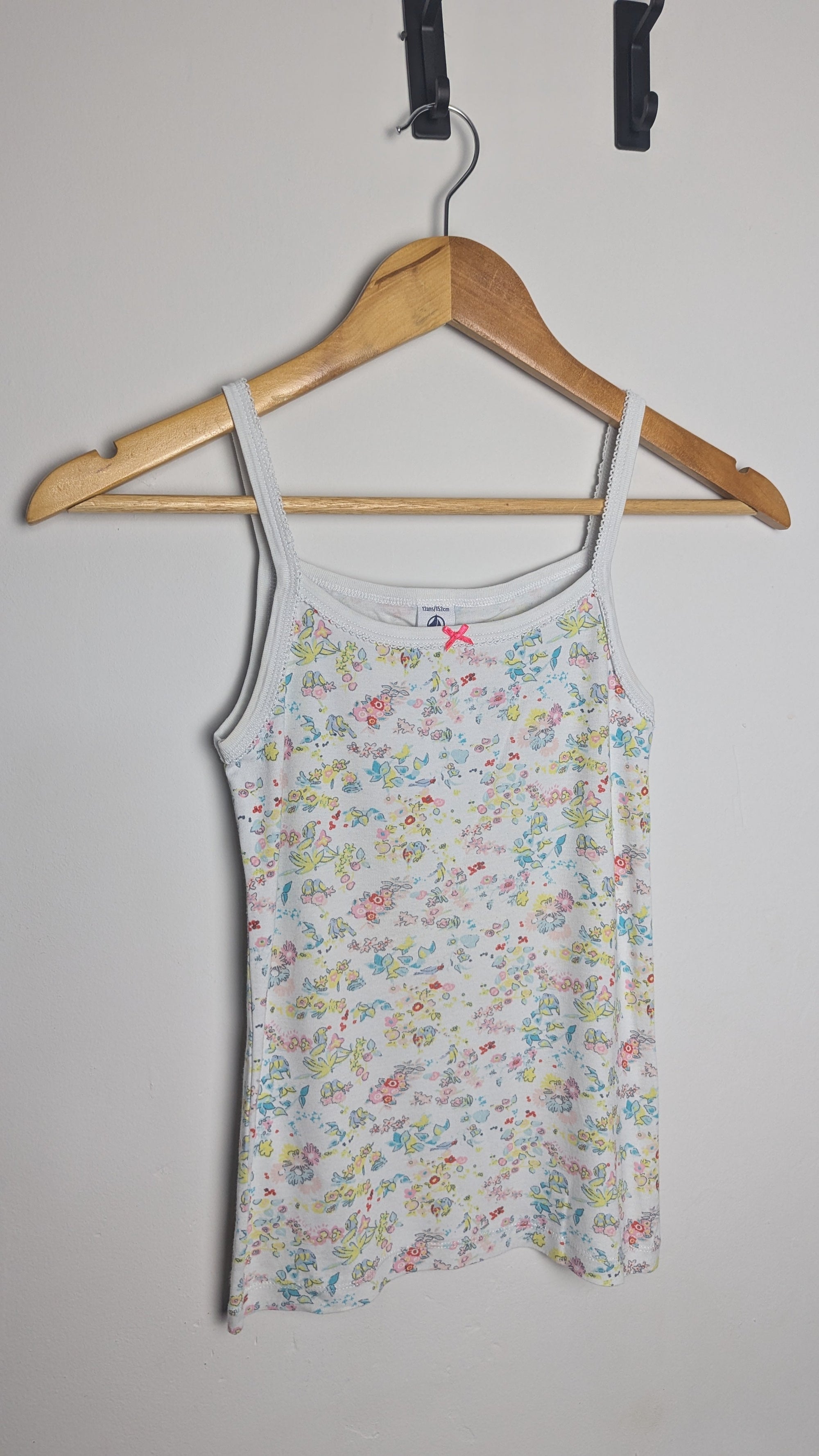 Petit Bateau White Floral Vest - Girls 12 Years - Little Ones Preloved. Second Hand Children's & Preloved Baby, Kids, Girls & Boys Clothes. UK online