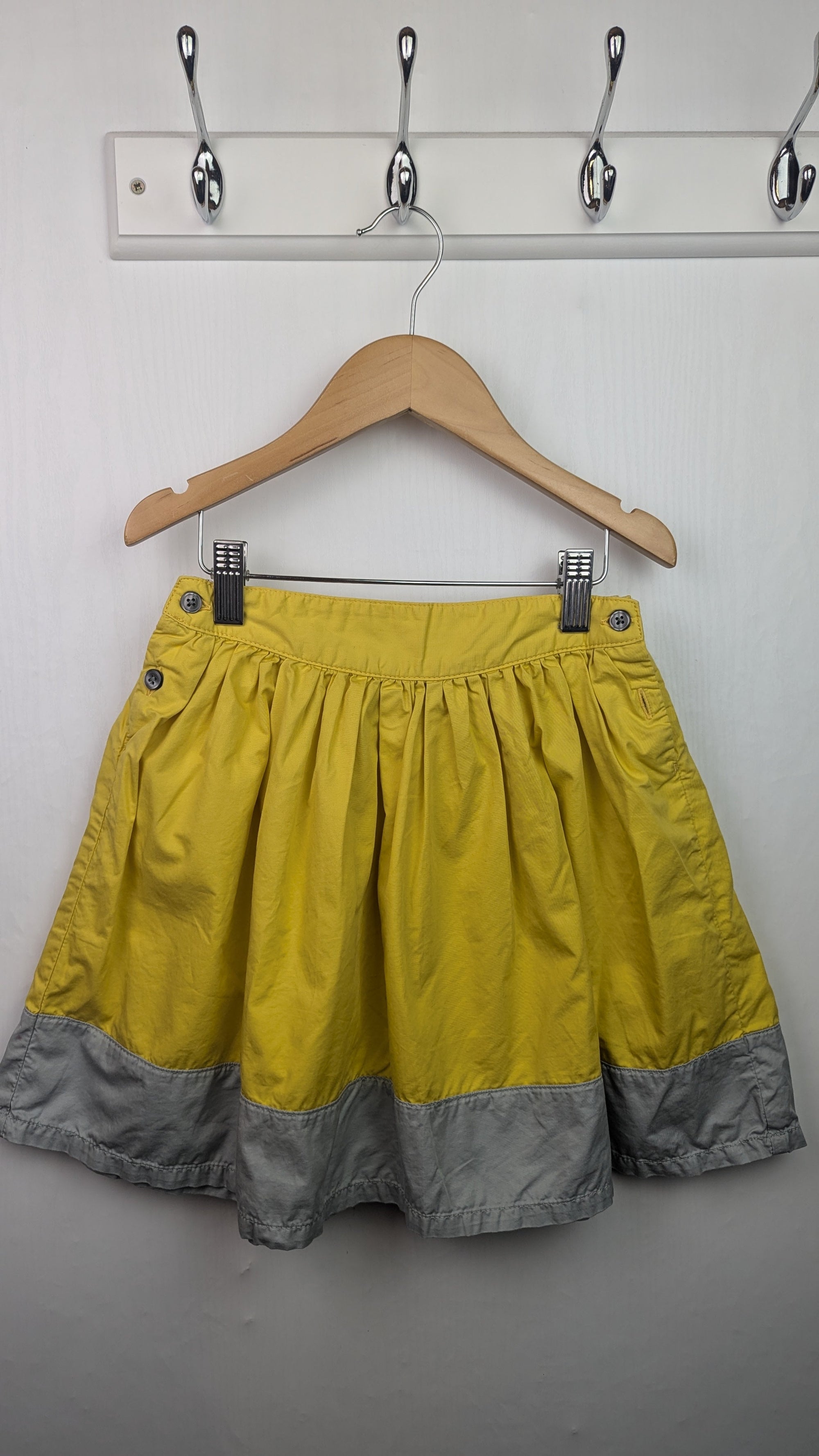 Petit Bateau Yellow & Grey Skirt - Girls 8 Years - Little Ones Preloved. Second Hand Children's & Preloved Baby, Kids, Girls & Boys Clothes. UK online