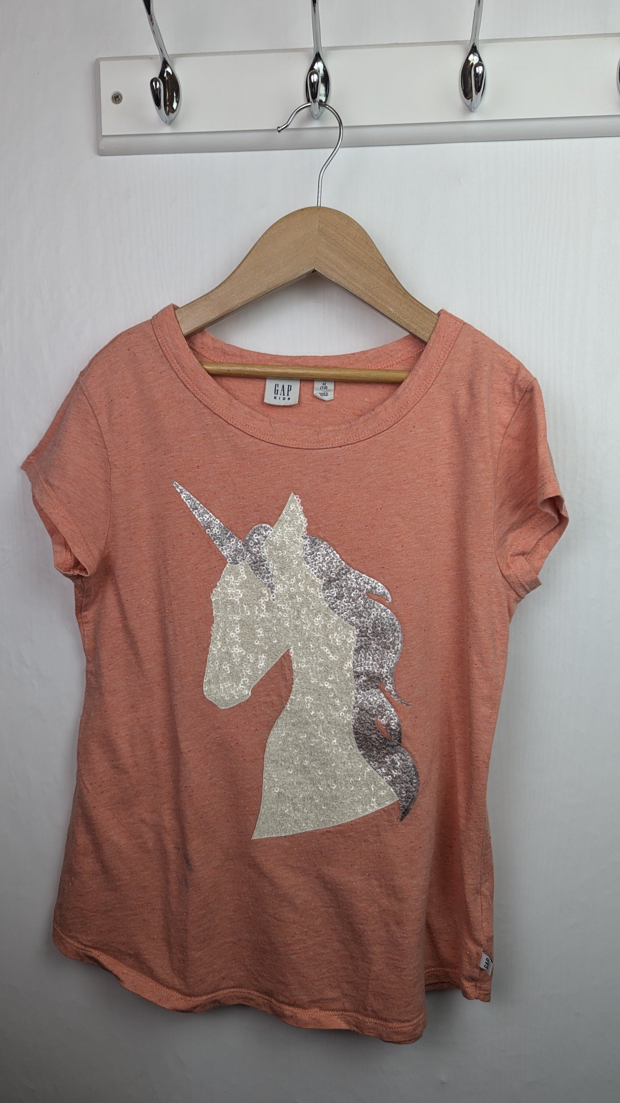 PLAYWEAR Gap Unicorn Top - Girls 12 Years - Little Ones Preloved. Second Hand Children's & Preloved Baby, Kids, Girls & Boys Clothes. UK online