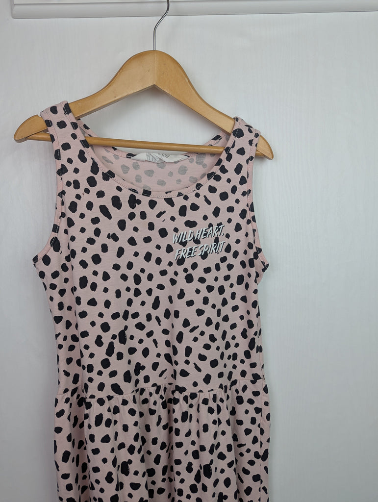 PLAYWEAR H&M Pink Dress - Girls 8-10 Years Little Ones Preloved Used, Preloved, Preworn Baby, Girls & Boys Clothes. Kids & Children's second hand Clothing UK Online. Cheap affordable. Brands including Next, Joules, Nutmeg Morrisons, TU, F&F, H&M.