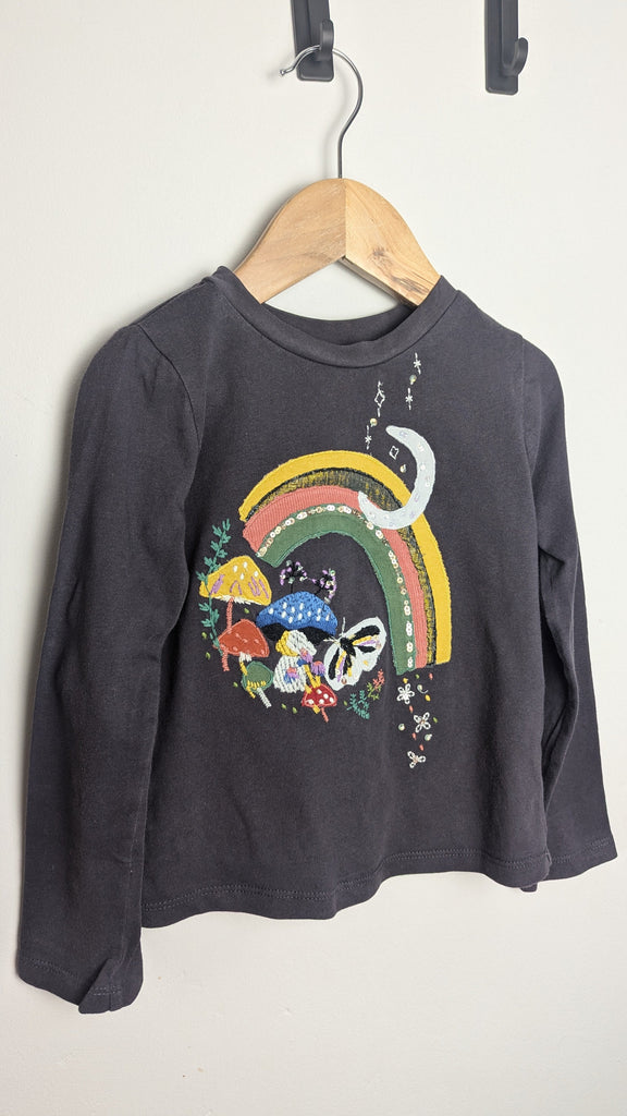 PLAYWEAR Next Grey Rainbow Top - Girls 3 Years Little Ones Preloved Used, Preloved, Preworn & Second Hand Baby, Kids & Children's Clothing UK Online. Cheap affordable. Brands including Next, Joules, Nutmeg Morrisons, TU, F&F, H&M.