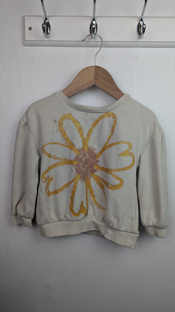 PLAYWEAR Nutmeg Floral Jumper - Girls 2-3 Years Nutmeg Used, Preloved, Preworn & Second Hand Baby, Kids & Children's Clothing UK Online. Cheap affordable. Brands including Next, Joules, Nutmeg Morrisons, TU, F&F, H&M.