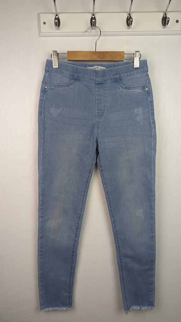 PLAYWEAR Primark Denim Jeggings 11-12 Years Primark Used, Preloved, Preworn & Second Hand Baby, Kids & Children's Clothing UK Online. Cheap affordable. Brands including Next, Joules, Nutmeg Morrisons, TU, F&F, H&M.