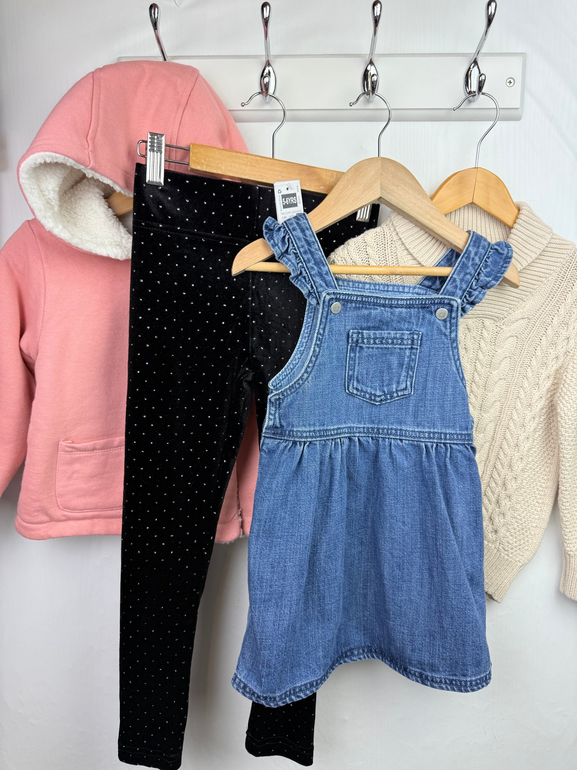 Preloved Surprise Bundle - Girls - Little Ones Preloved. Second Hand Children's & Preloved Baby, Kids, Girls & Boys Clothes. UK online