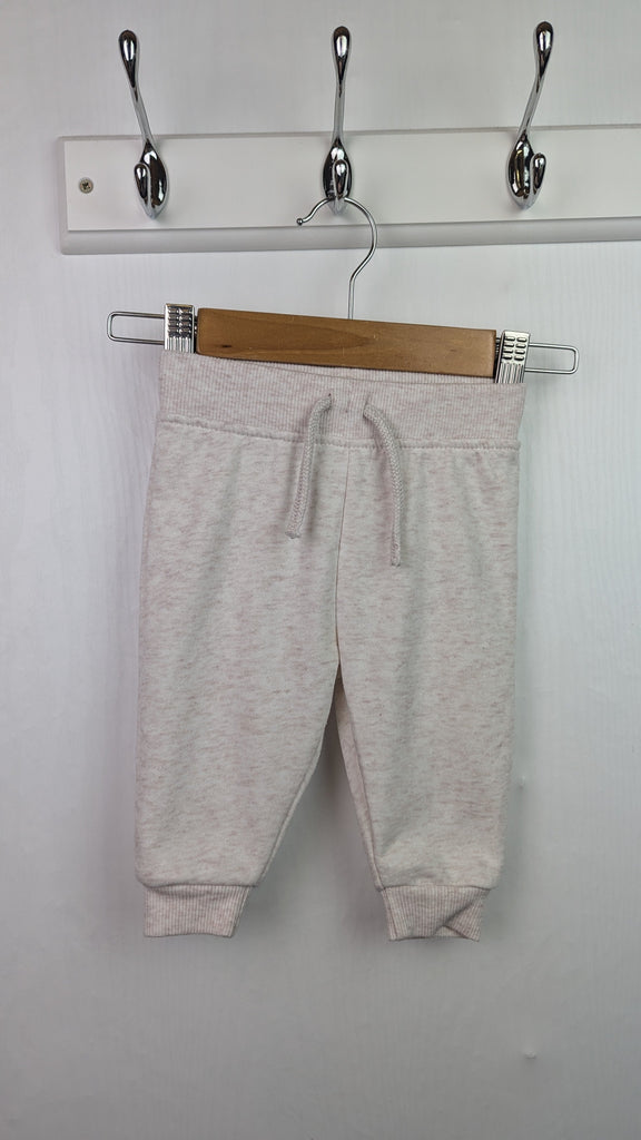 Primark Beige Jogging Bottoms - Unisex 3-6 Months Little Ones Preloved Used, Preloved, Preworn & Second Hand Baby, Kids & Children's Clothing UK Online. Cheap affordable. Brands including Next, Joules, Nutmeg Morrisons, TU, F&F, H&M.