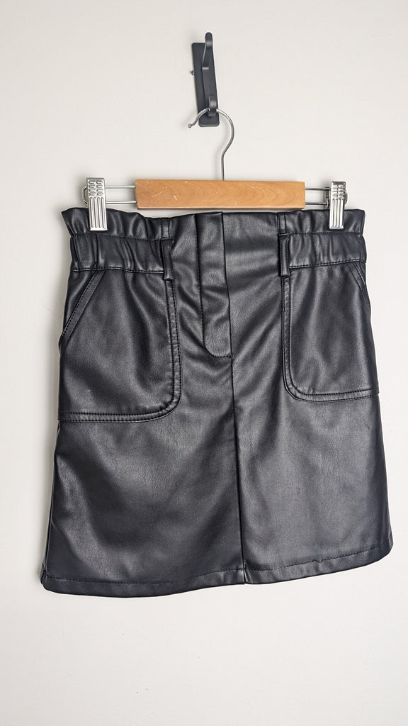 Primark Black Pleather Skirt - Girls 10-11 Years Little Ones Preloved Used, Preloved, Preworn Baby, Girls & Boys Clothes. Kids & Children's second hand Clothing UK Online. Cheap affordable. Brands including Next, Joules, Nutmeg Morrisons, TU, F&F, H&M.