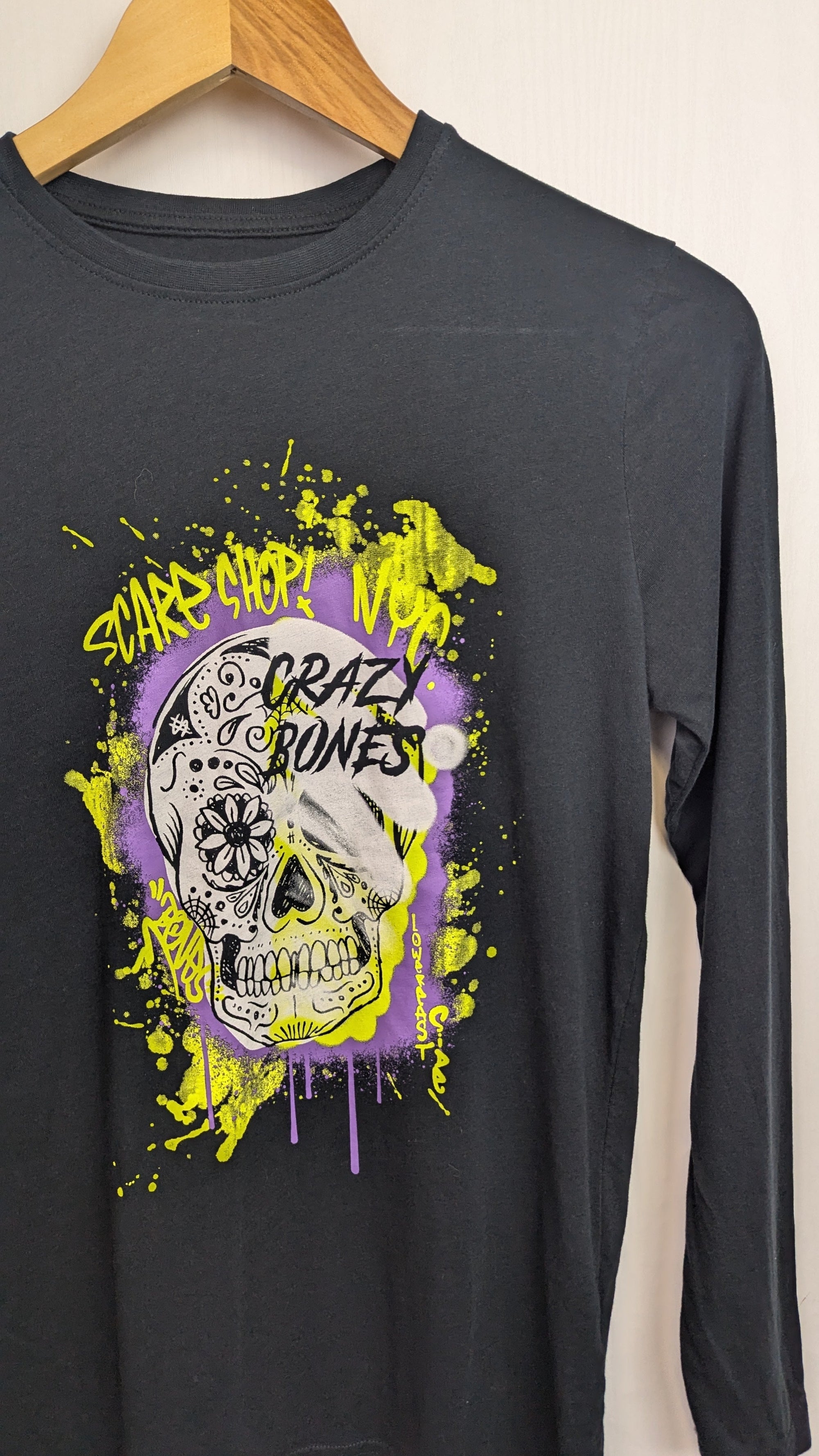 Primark Black Skull Scare Shop Top - Boys 12 - 13 Years - Little Ones Preloved. Second Hand Children's & Preloved Baby, Kids, Girls & Boys Clothes. UK online