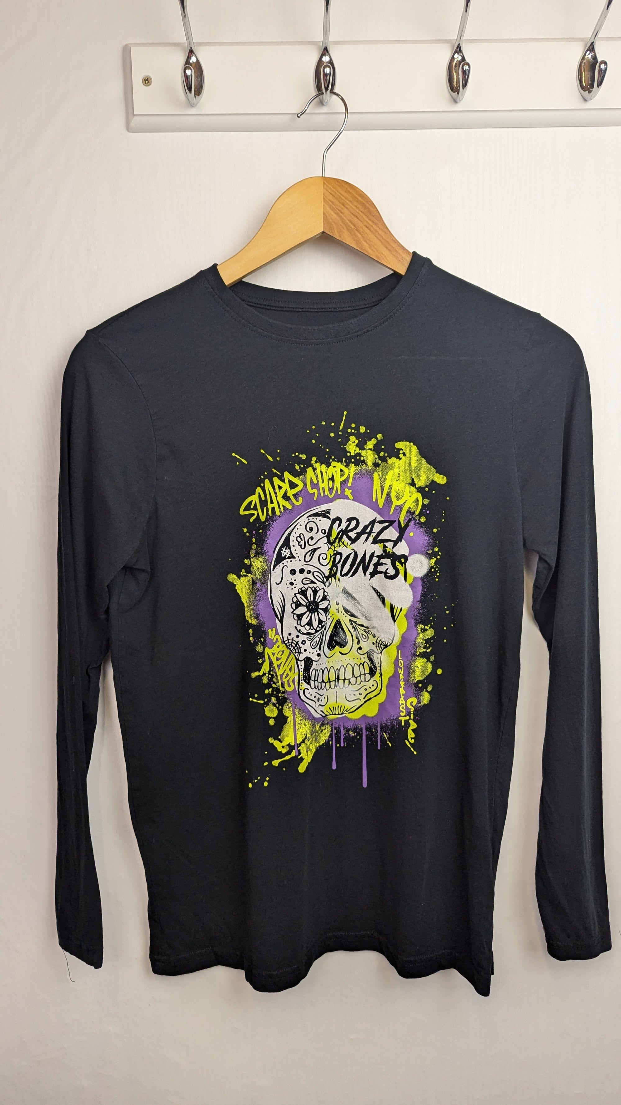 Primark Black Skull Scare Shop Top - Boys 12 - 13 Years - Little Ones Preloved. Second Hand Children's & Preloved Baby, Kids, Girls & Boys Clothes. UK online