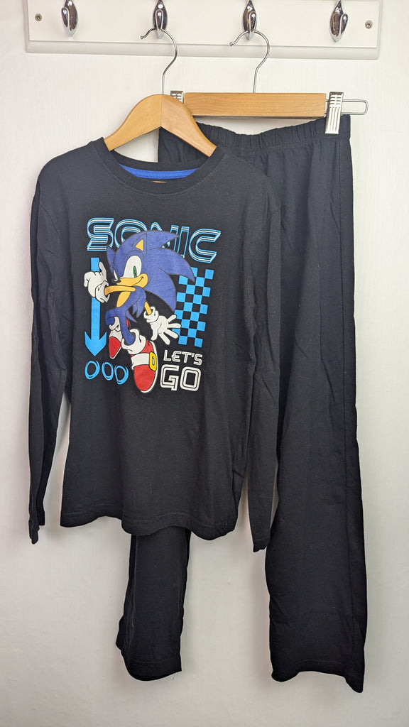 Primark Black Sonic Pyjama Set - Boys 8-9 Years Little Ones Preloved Used, Preloved, Preworn & Second Hand Baby, Kids & Children's Clothing UK Online. Cheap affordable. Brands including Next, Joules, Nutmeg Morrisons, TU, F&F, H&M.