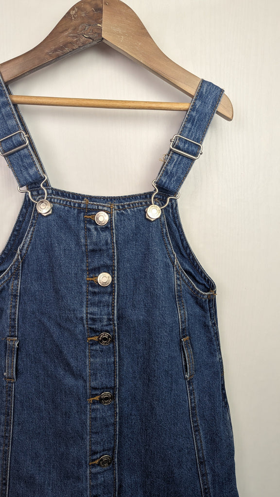 Primark Blue Denim Dress - Girls 9-10 Years Primark Used, Preloved, Preworn & Second Hand Baby, Kids & Children's Clothing UK Online. Cheap affordable. Brands including Next, Joules, Nutmeg Morrisons, TU, F&F, H&M.