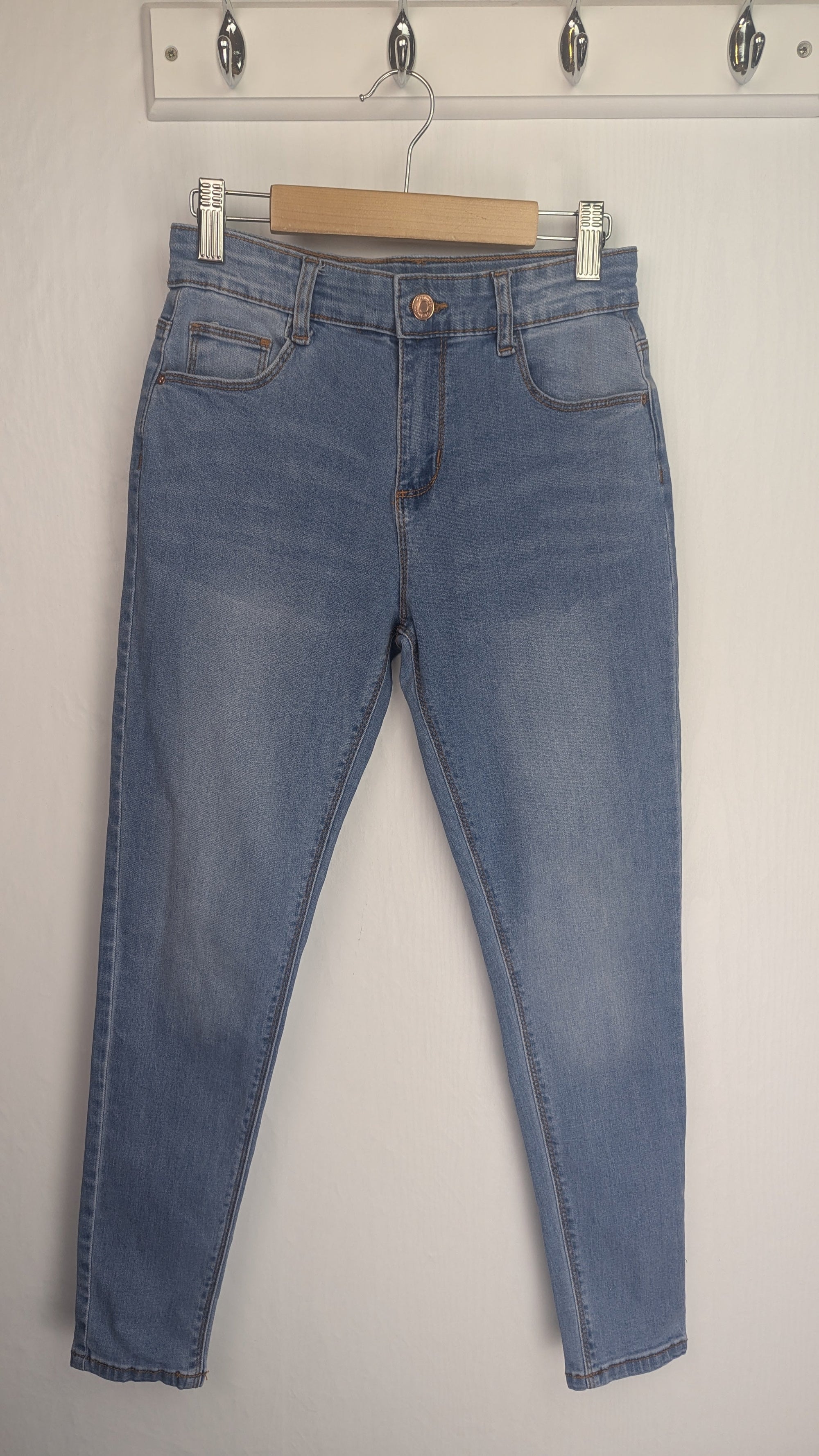 Primark Blue Skinny Jeans - Girls 11 - 12 Years - Little Ones Preloved. Second Hand Children's & Preloved Baby, Kids, Girls & Boys Clothes. UK online