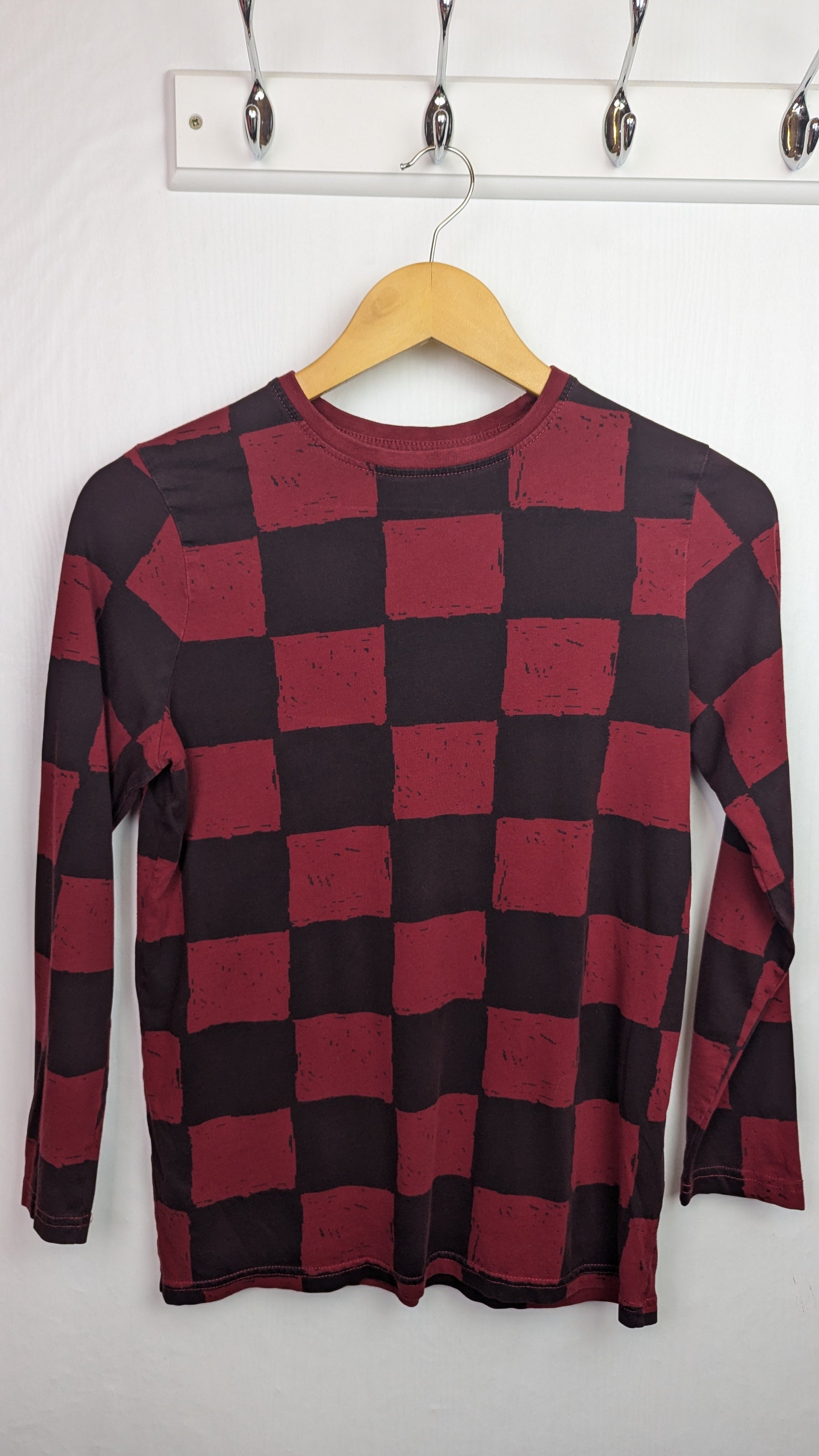 Primark Burgundy Check Top - Boys 12 - 13 Years - Little Ones Preloved. Second Hand Children's & Preloved Baby, Kids, Girls & Boys Clothes. UK online