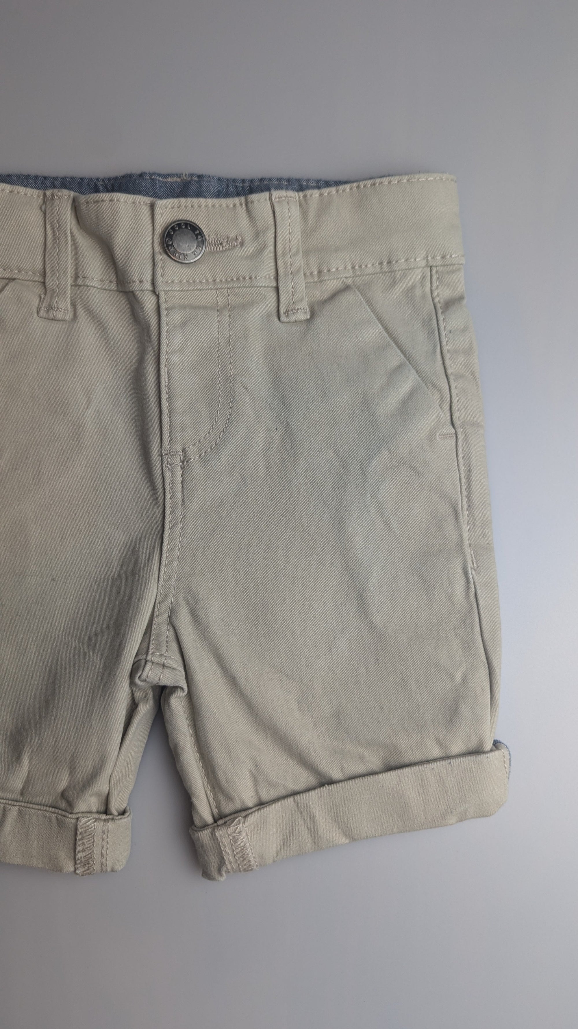 Primark Chino Shorts - Boys 9 - 12 Months - Little Ones Preloved. Second Hand Children's & Preloved Baby, Kids, Girls & Boys Clothes. UK online