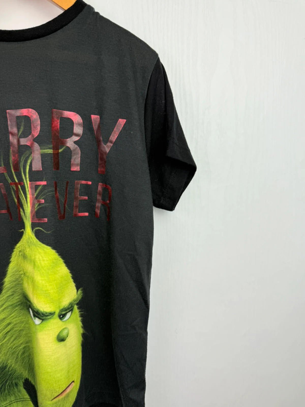 Primark Christmas Grinch Top - Unisex 7 - 8 Years - Little Ones Preloved. Second Hand Children's & Preloved Baby, Kids, Girls & Boys Clothes. UK online