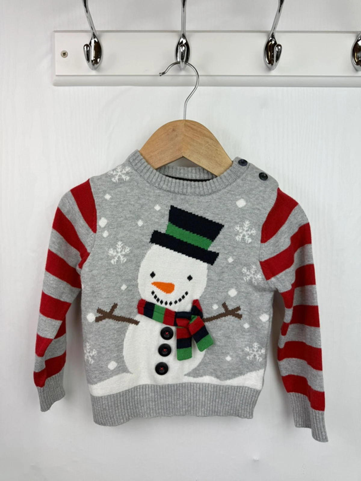 Primark Christmas Snowman Jumper - Boys 9 - 12 Months - Little Ones Preloved. Second Hand Children's & Preloved Baby, Kids, Girls & Boys Clothes. UK online