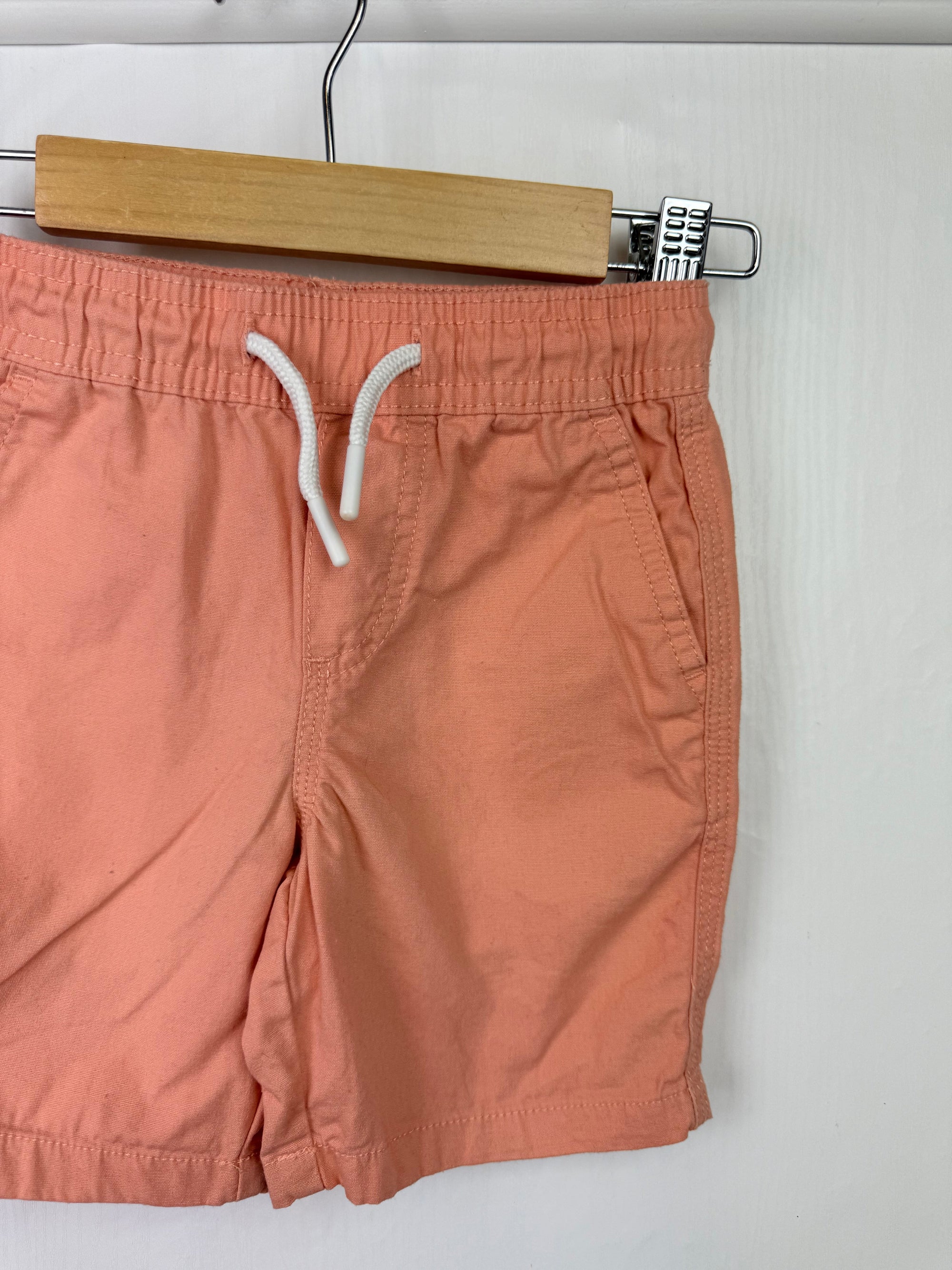 Primark Coral Shorts - Boys 2 - 3 Years - Little Ones Preloved. Second Hand Children's & Preloved Baby, Kids, Girls & Boys Clothes. UK online