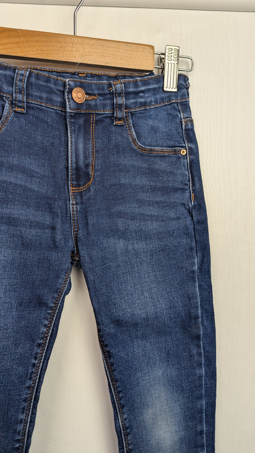 Primark Dark Blue Skinny Jeans - Boys 6 - 7 Years - Little Ones Preloved. Second Hand Children's & Preloved Baby, Kids, Girls & Boys Clothes. UK online