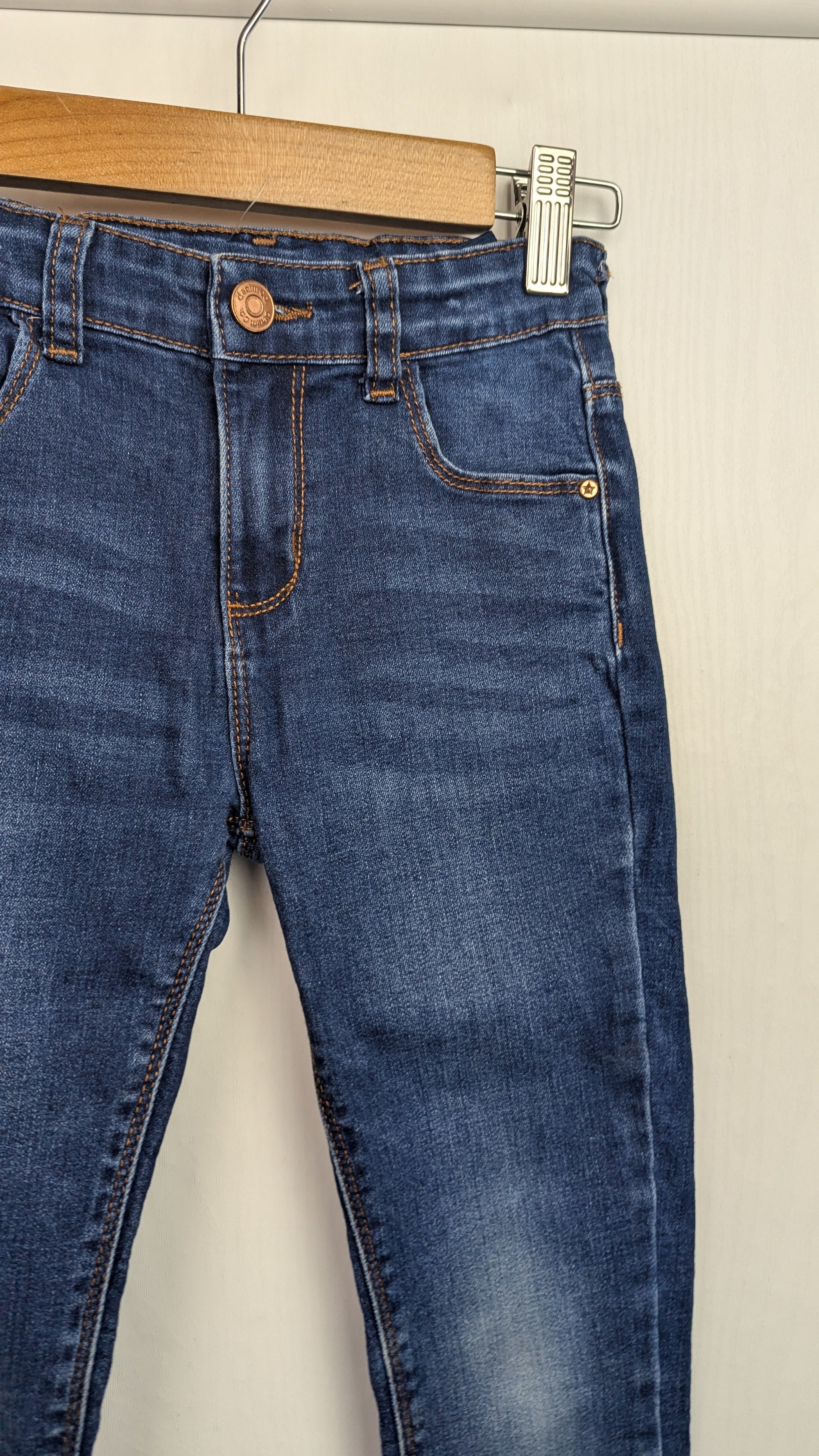 Primark Dark Blue Skinny Jeans - Boys 6 - 7 Years - Little Ones Preloved. Second Hand Children's & Preloved Baby, Kids, Girls & Boys Clothes. UK online